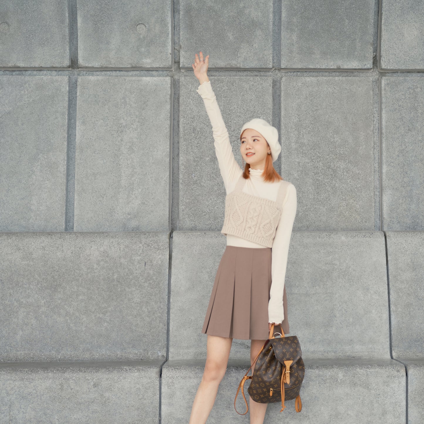 T639 LOOKBOOK KNIT VEST