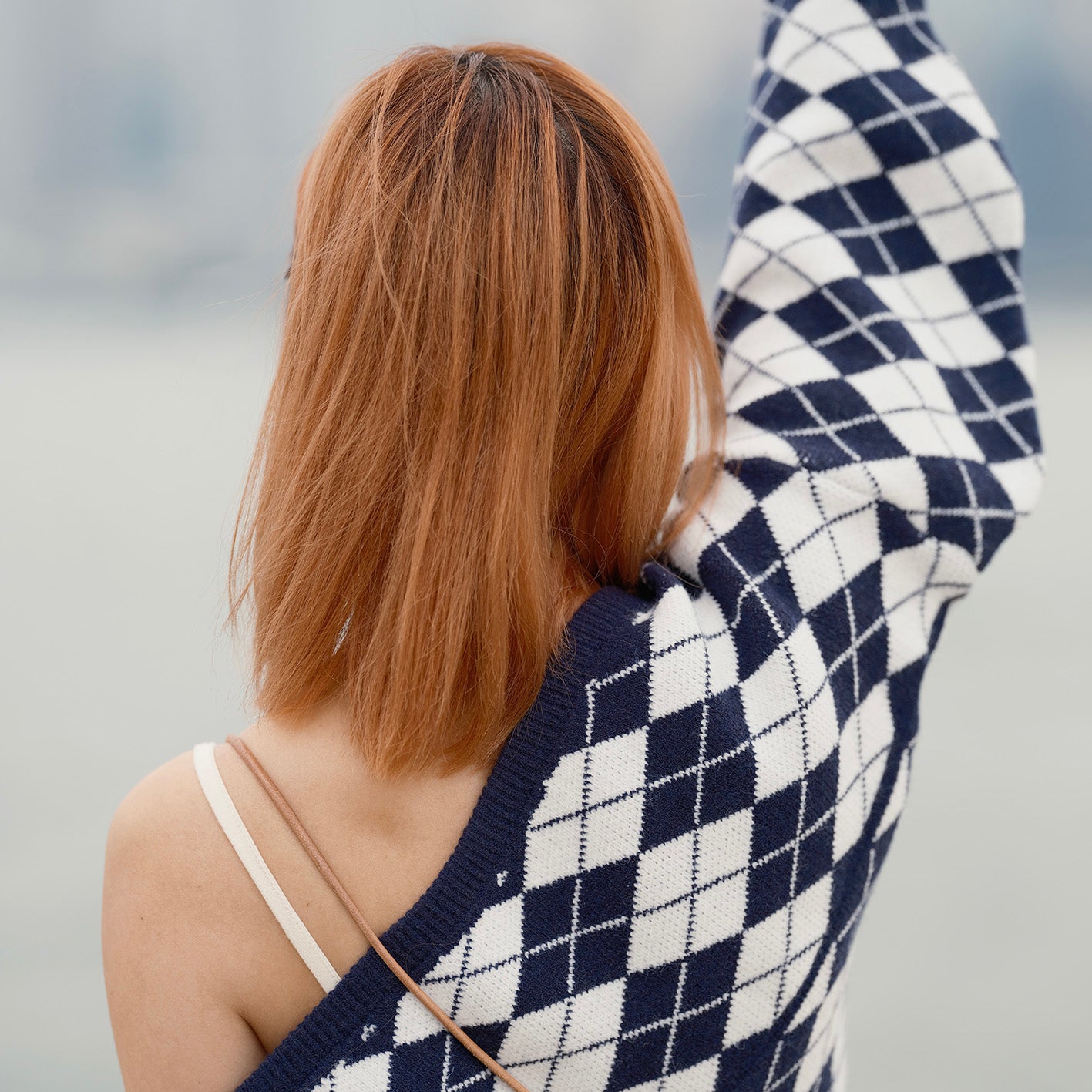C050 WARM HAND OUTER