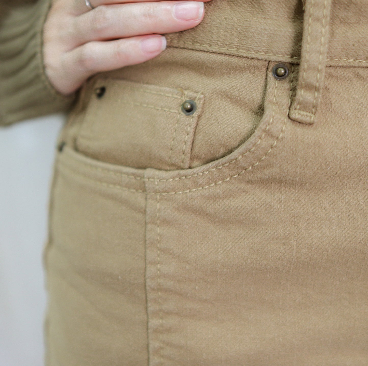 B130 COFFEE DENIM SKIRT