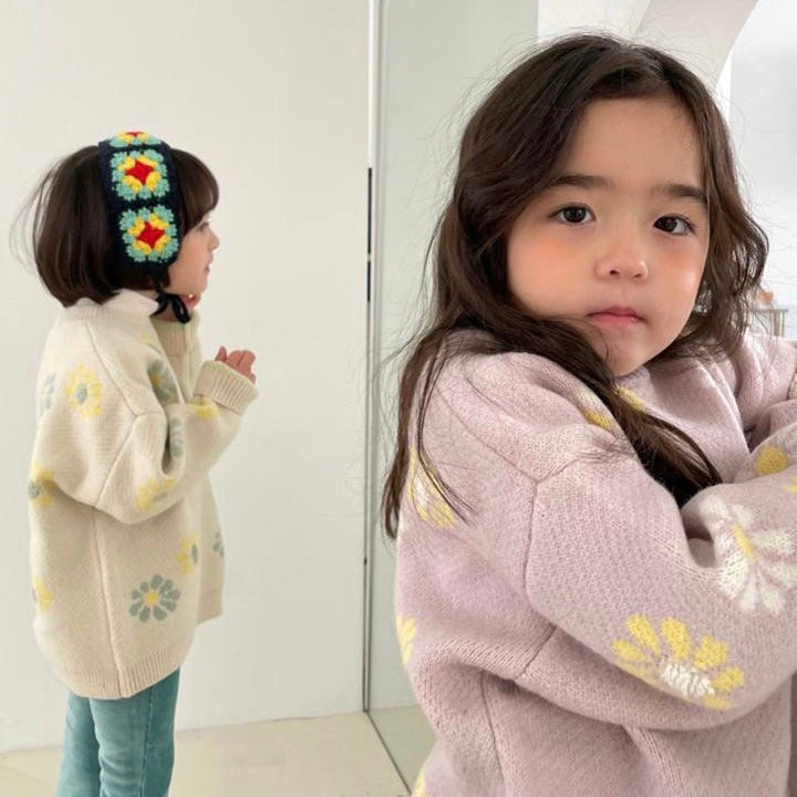 BT012 FLORAL SWEATER