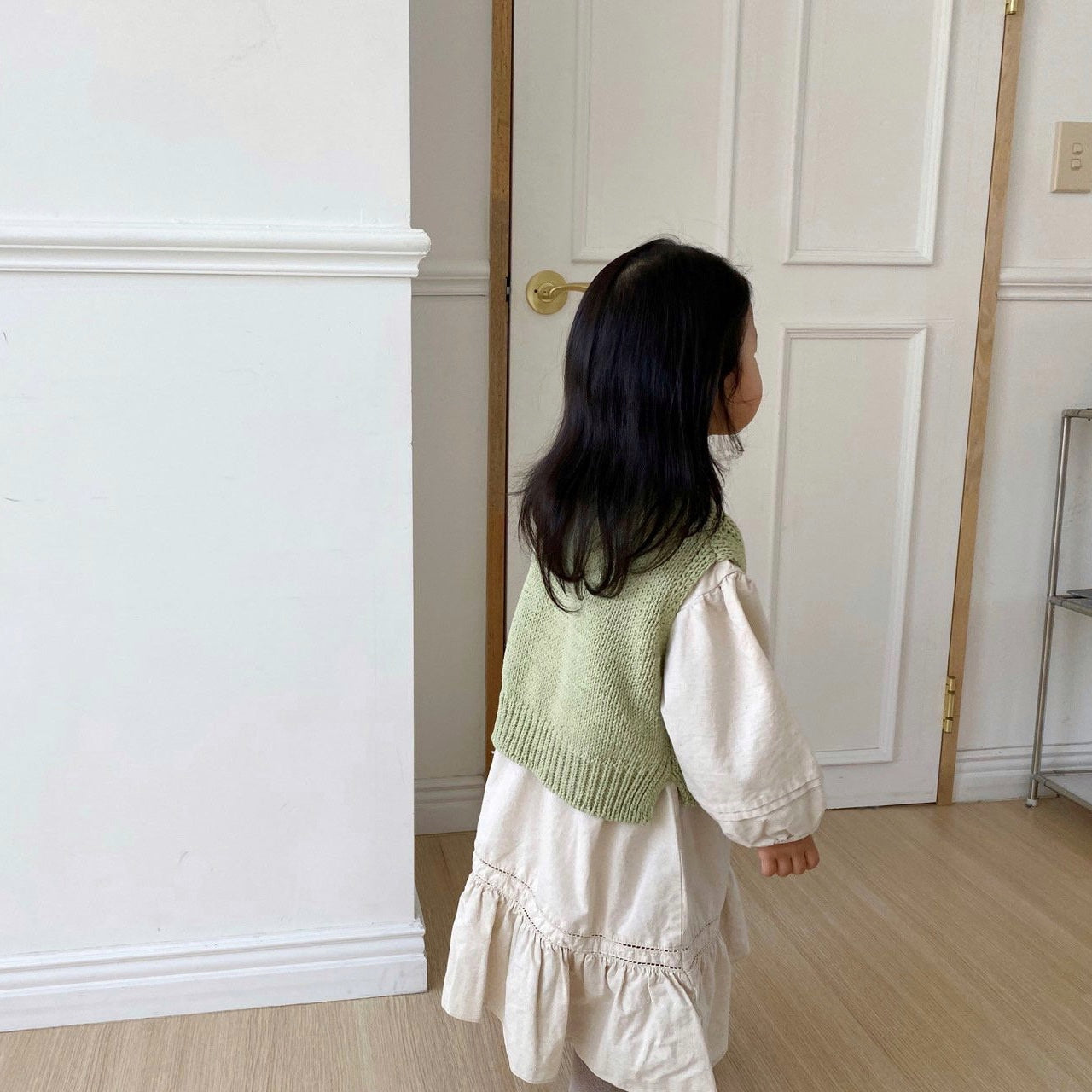 BT015 ICE- CREAM SWEATER