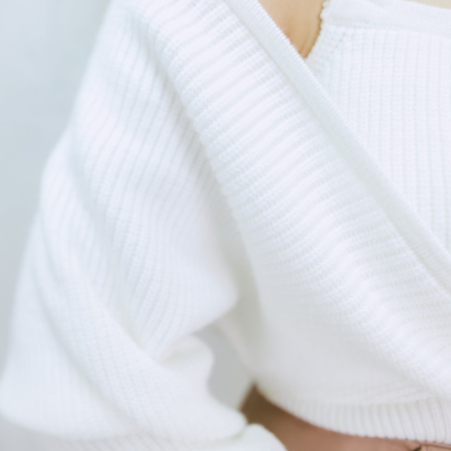 T404 AMAZING KNIT TOP