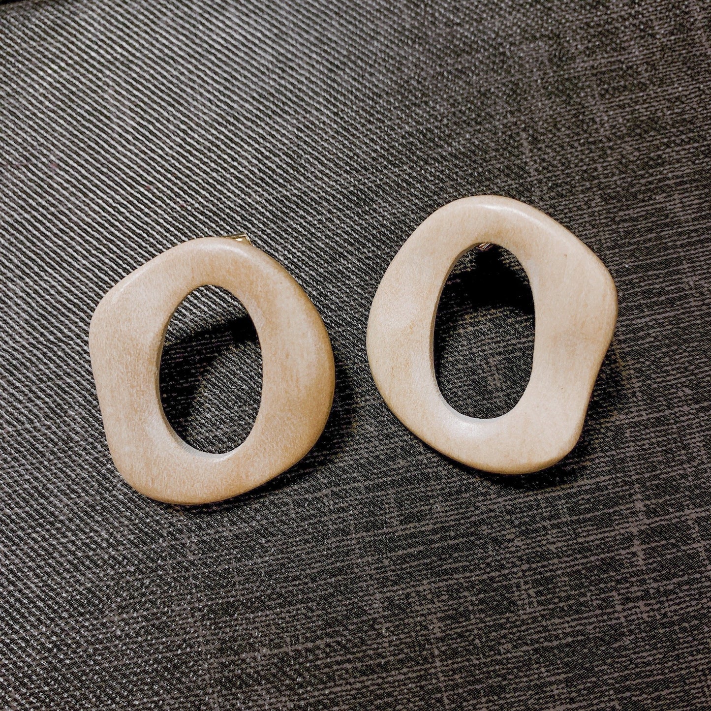 #A026 LOOK MY EYES EARRINGS - Letta A