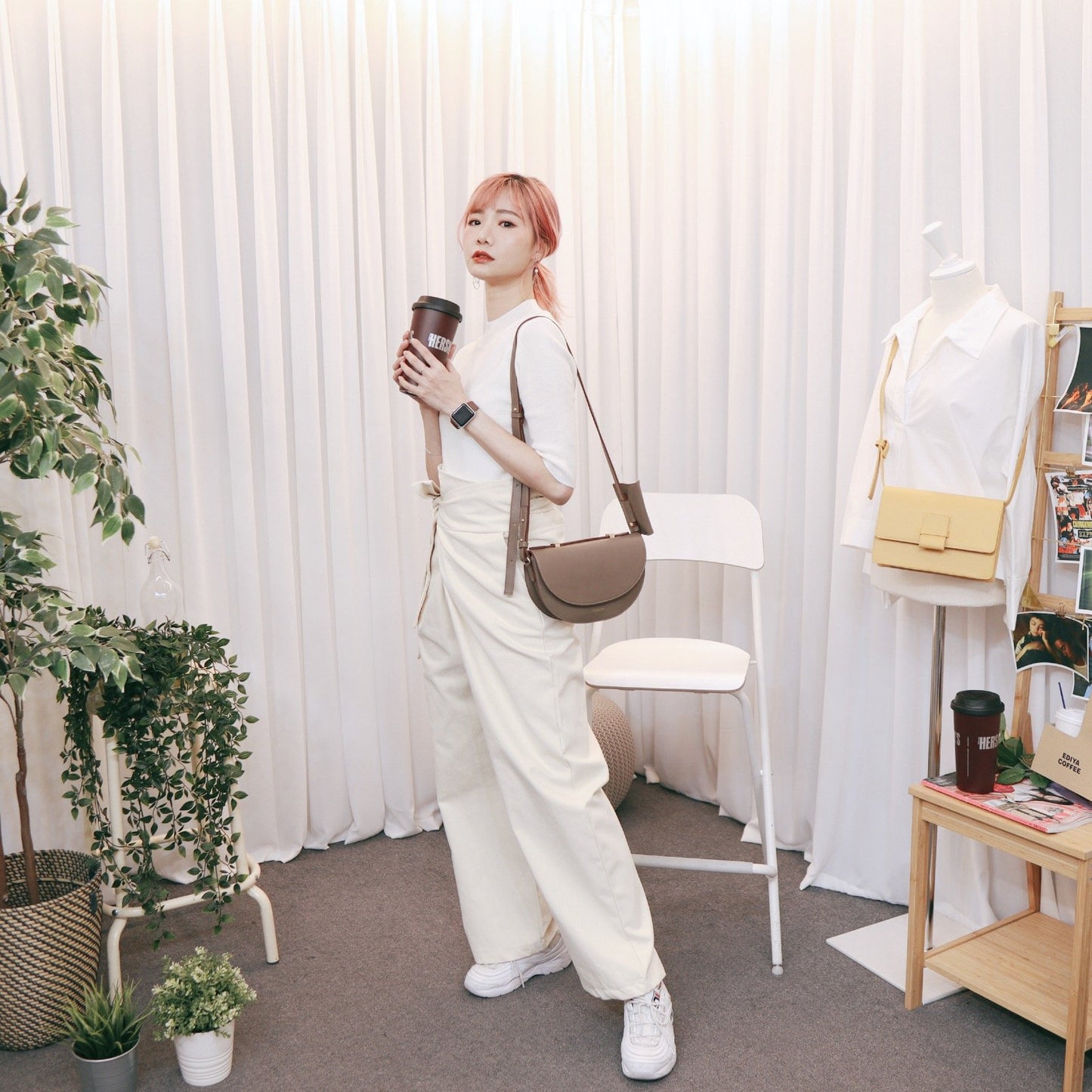 #T221 KOREAN GIRL KNIT TOP - Letta A