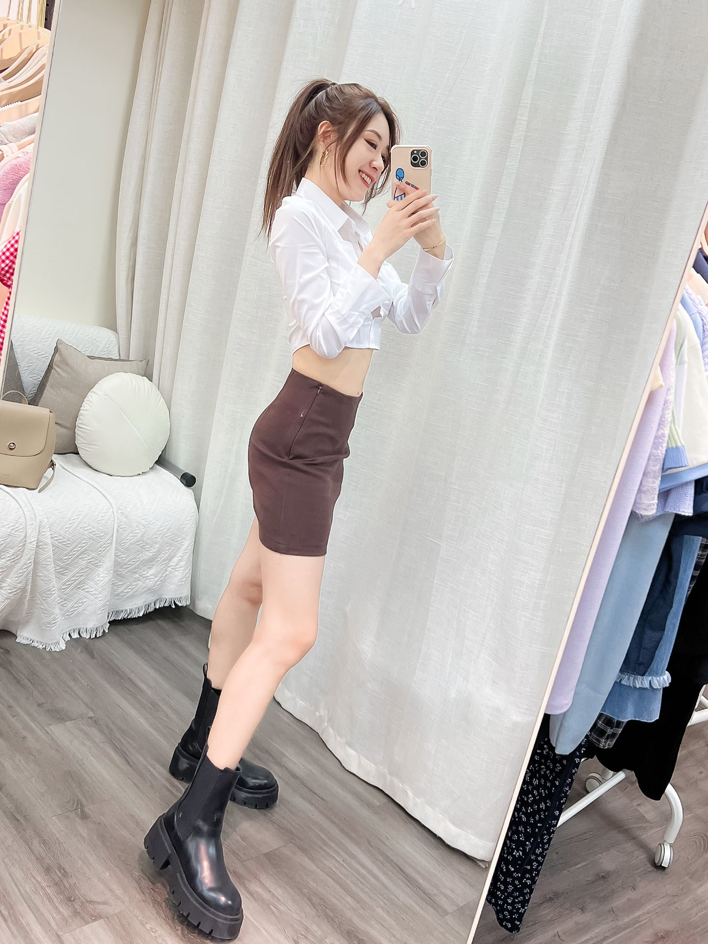 B263 BOARD SKIRT