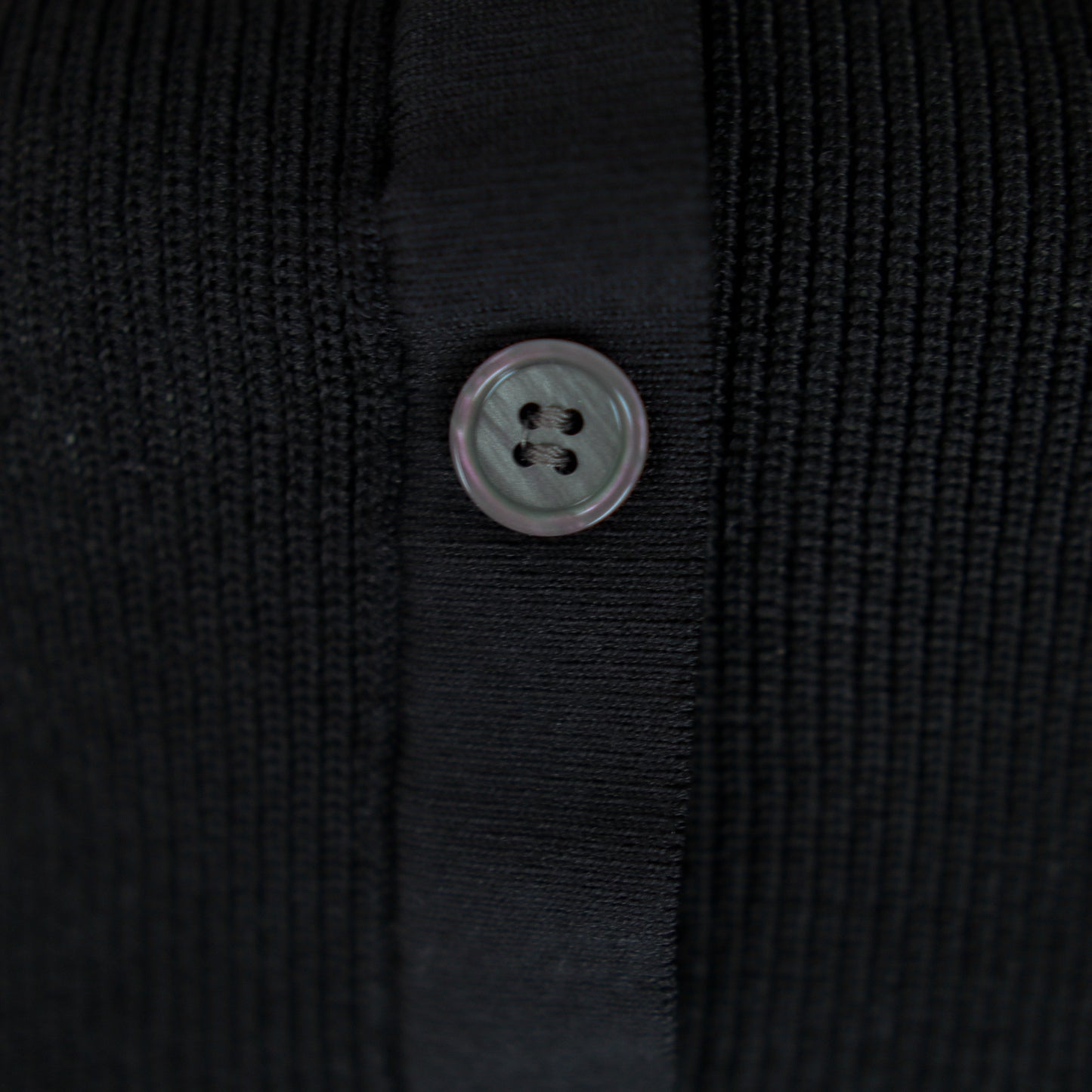 T522 FRIDAY KNIT TOP