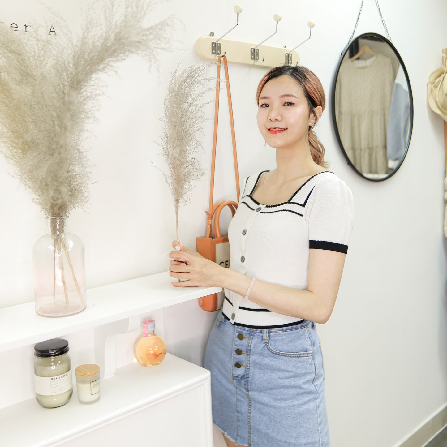 T522 FRIDAY KNIT TOP