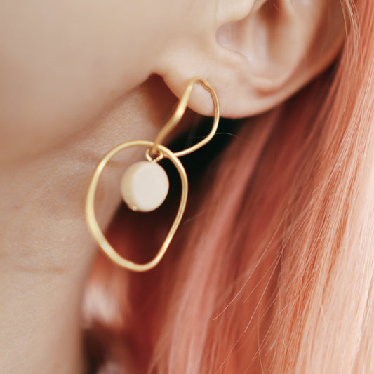 #A021 HOLD ME TIGHT EARRINGS - Letta A