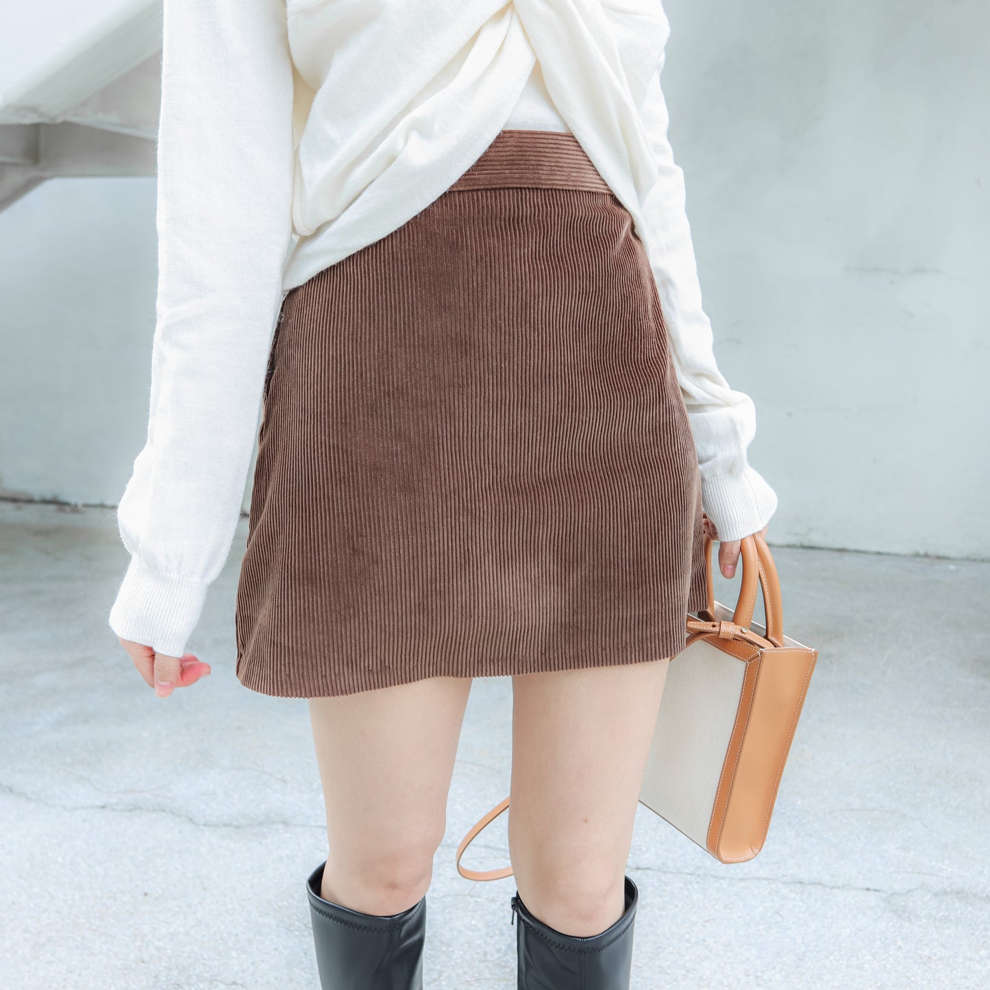 B139 FEEL BETTER MINI SKIRT