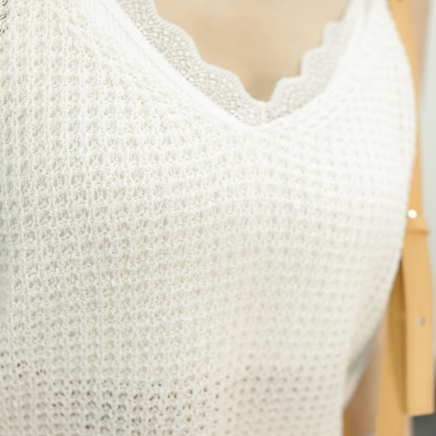 T529 KIKKI VEST