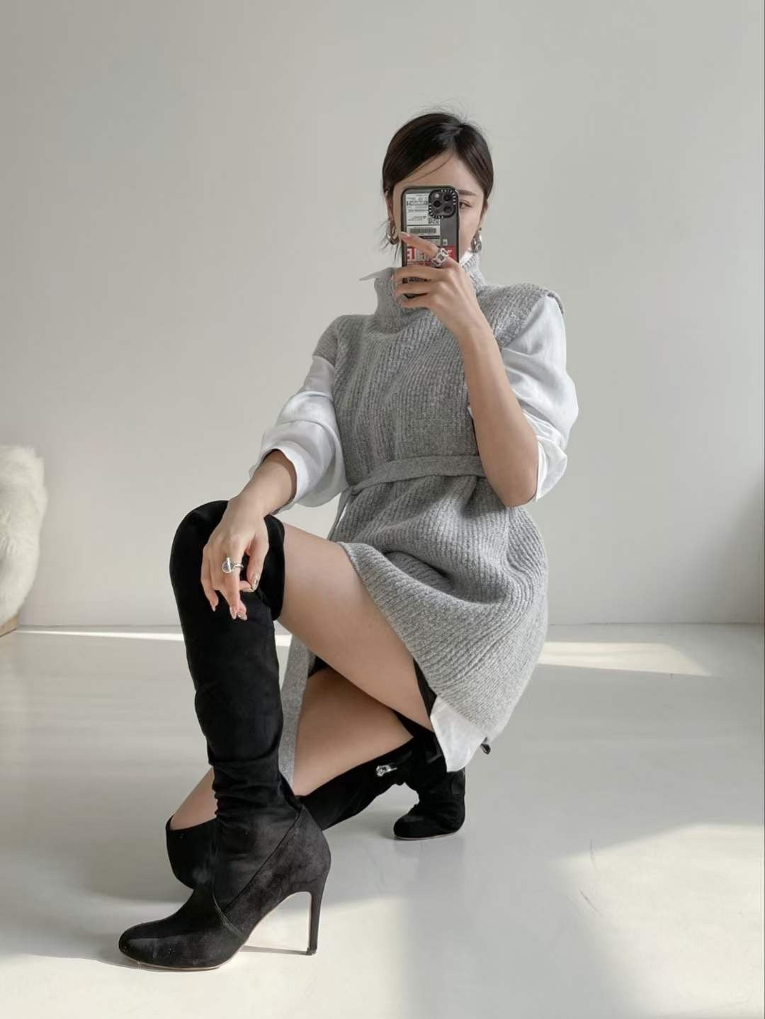 T884 PREFERENCE SWEATER