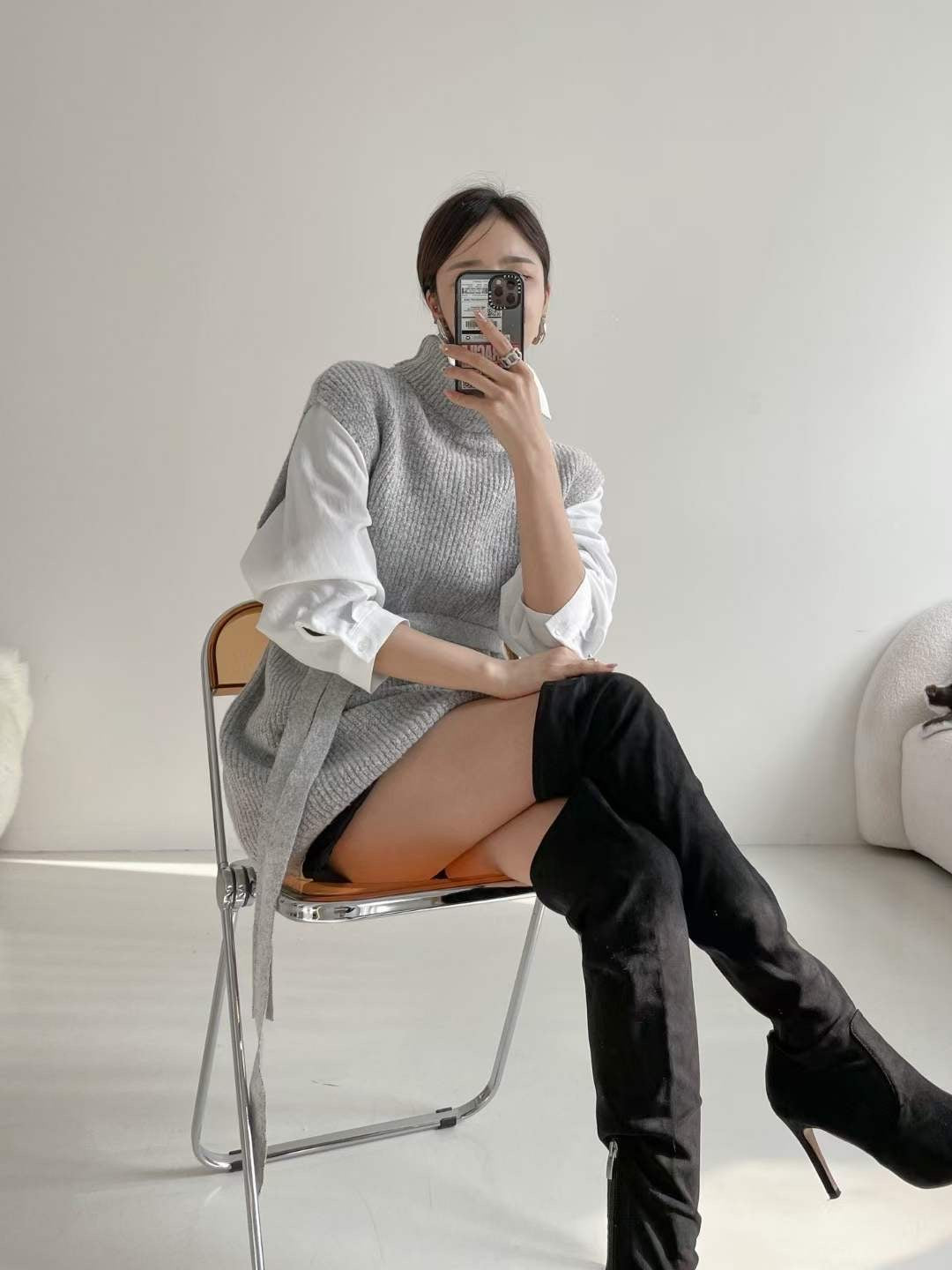 T884 PREFERENCE SWEATER