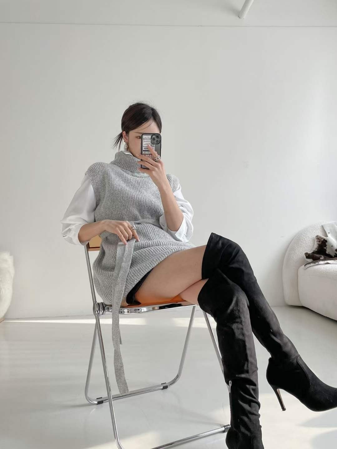 T884 PREFERENCE SWEATER