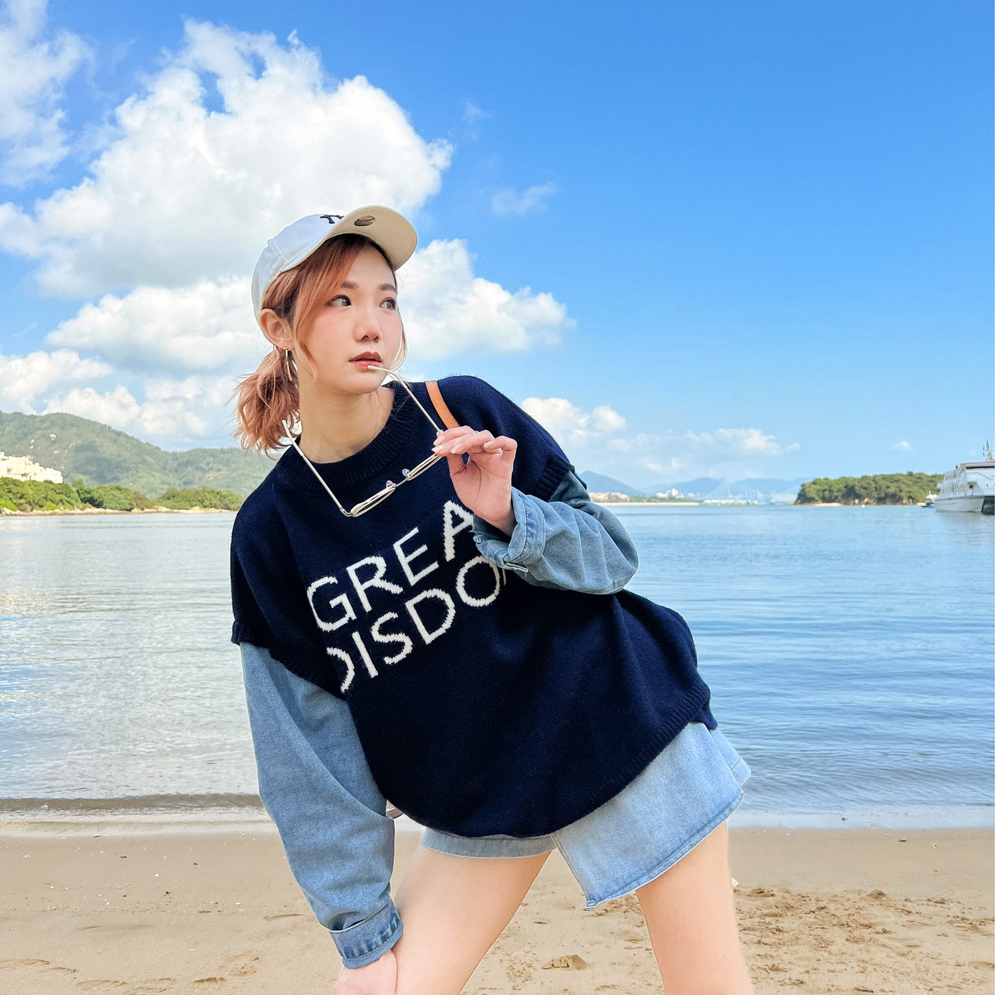 T669 GREAT BLUE SWEATER