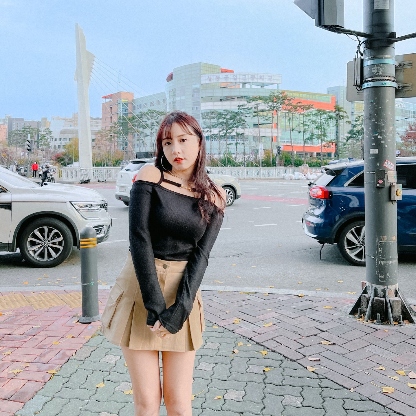 T889 COLLAR TOP
