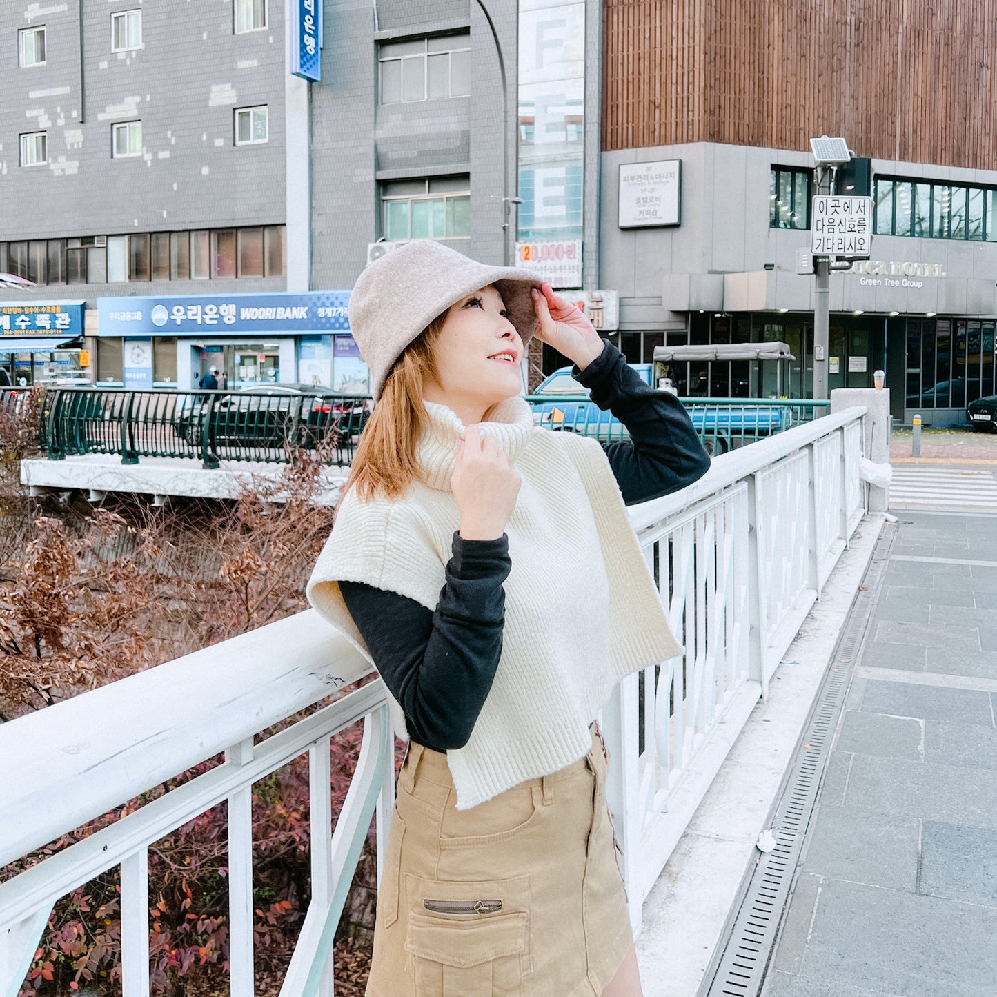 T886 WINTER KNIT TOP