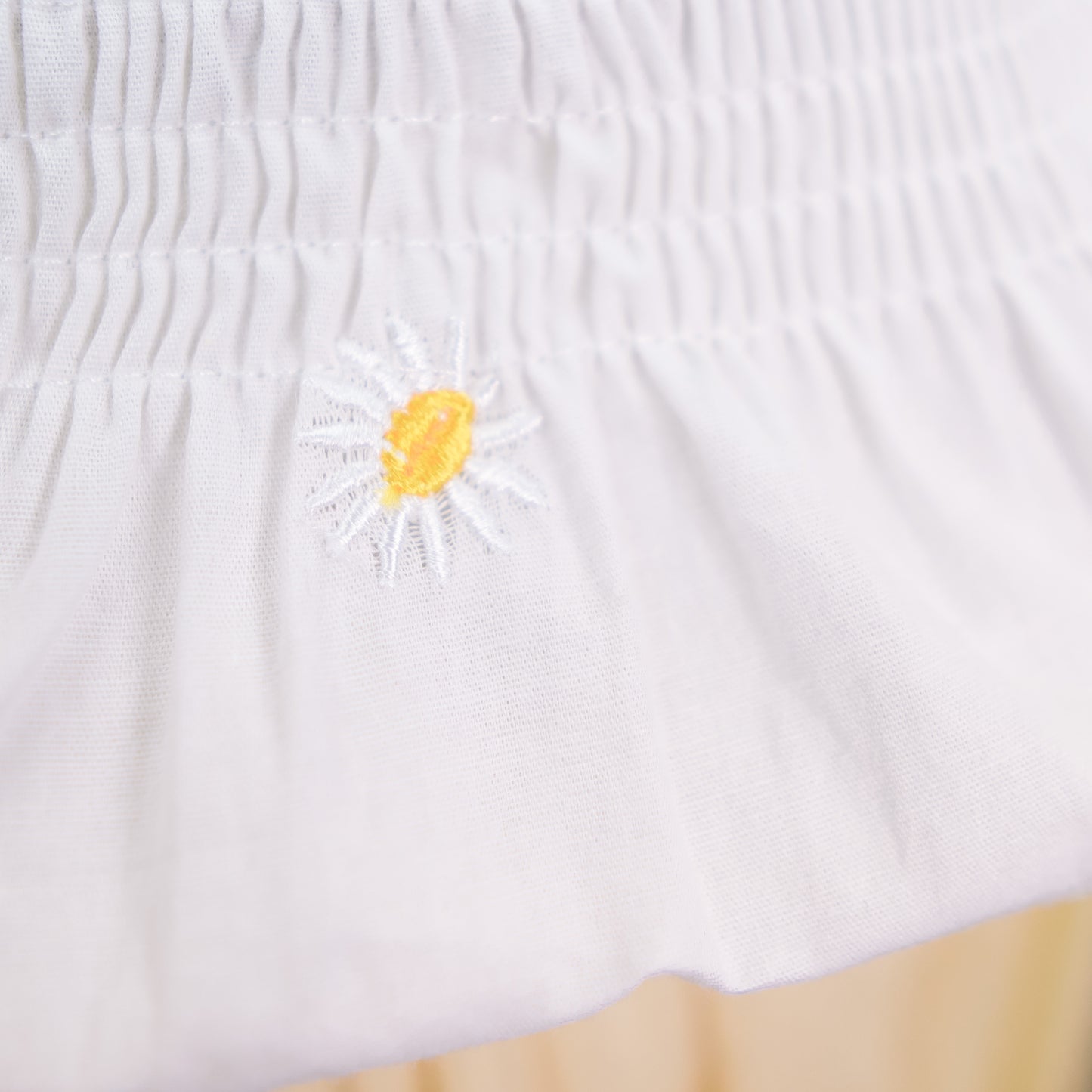 T538 DAISY CHERRY TOP