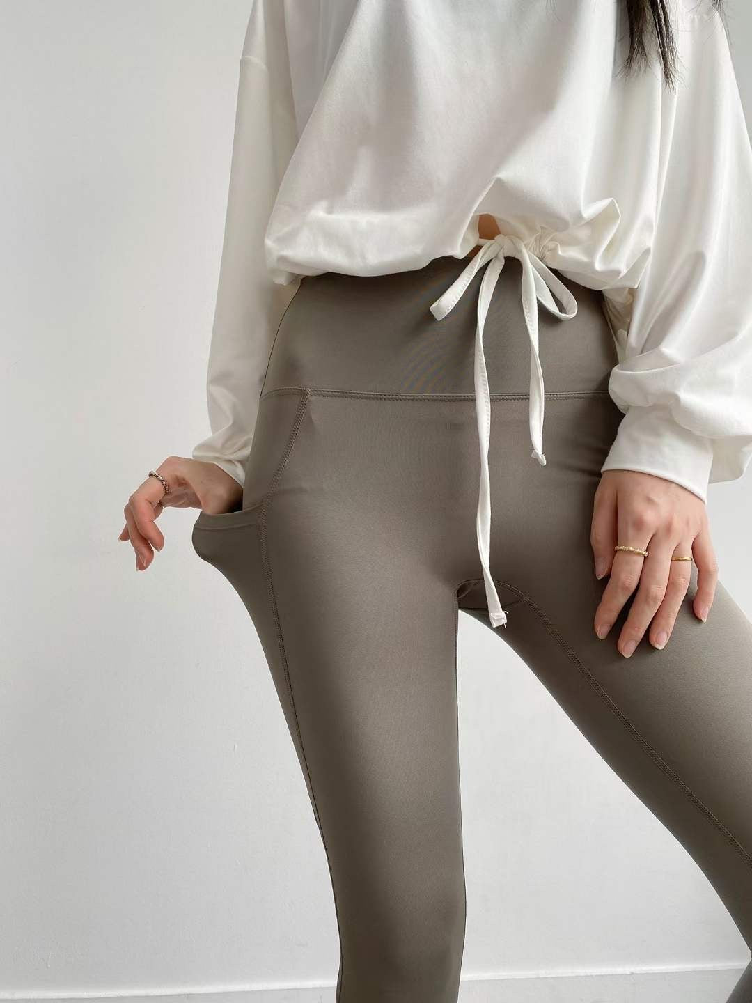 Y003 POCKET YOGA PANTS