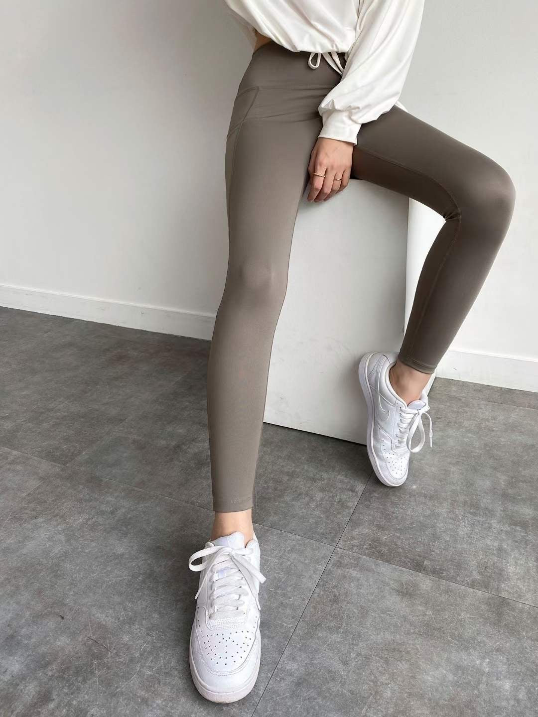 Y003 POCKET YOGA PANTS