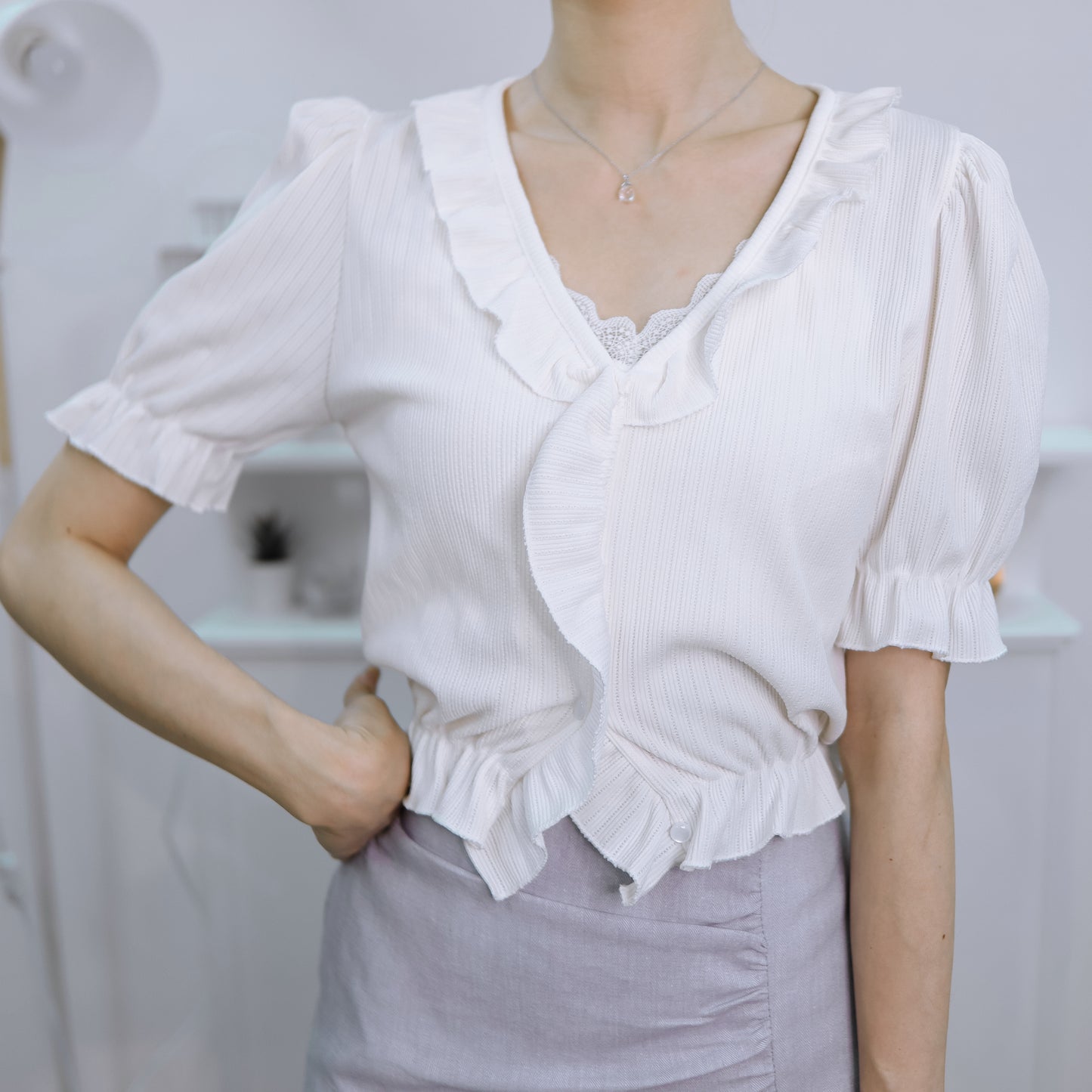 T530 RUFFLE LOVE TOP