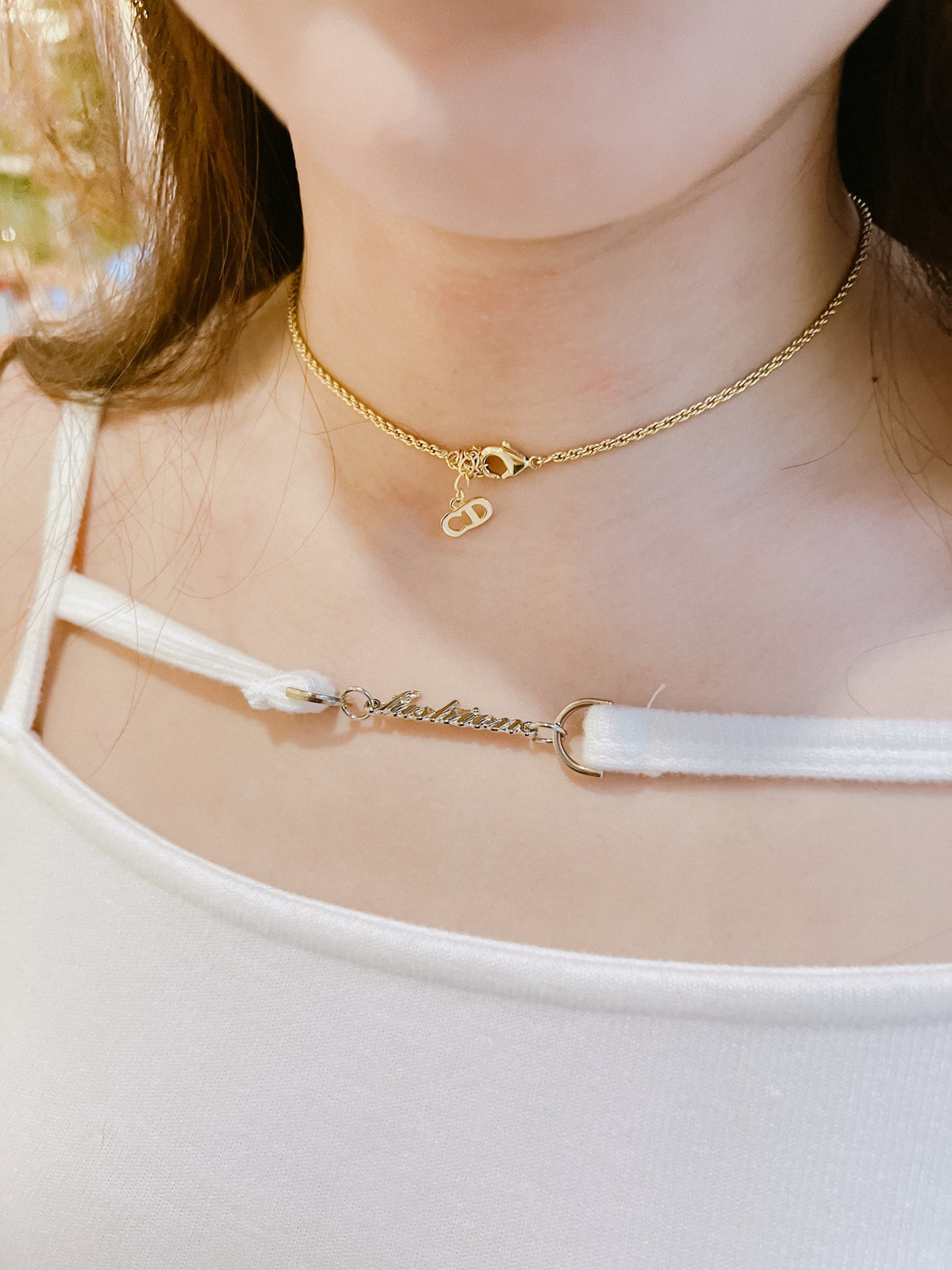 T889 COLLAR TOP