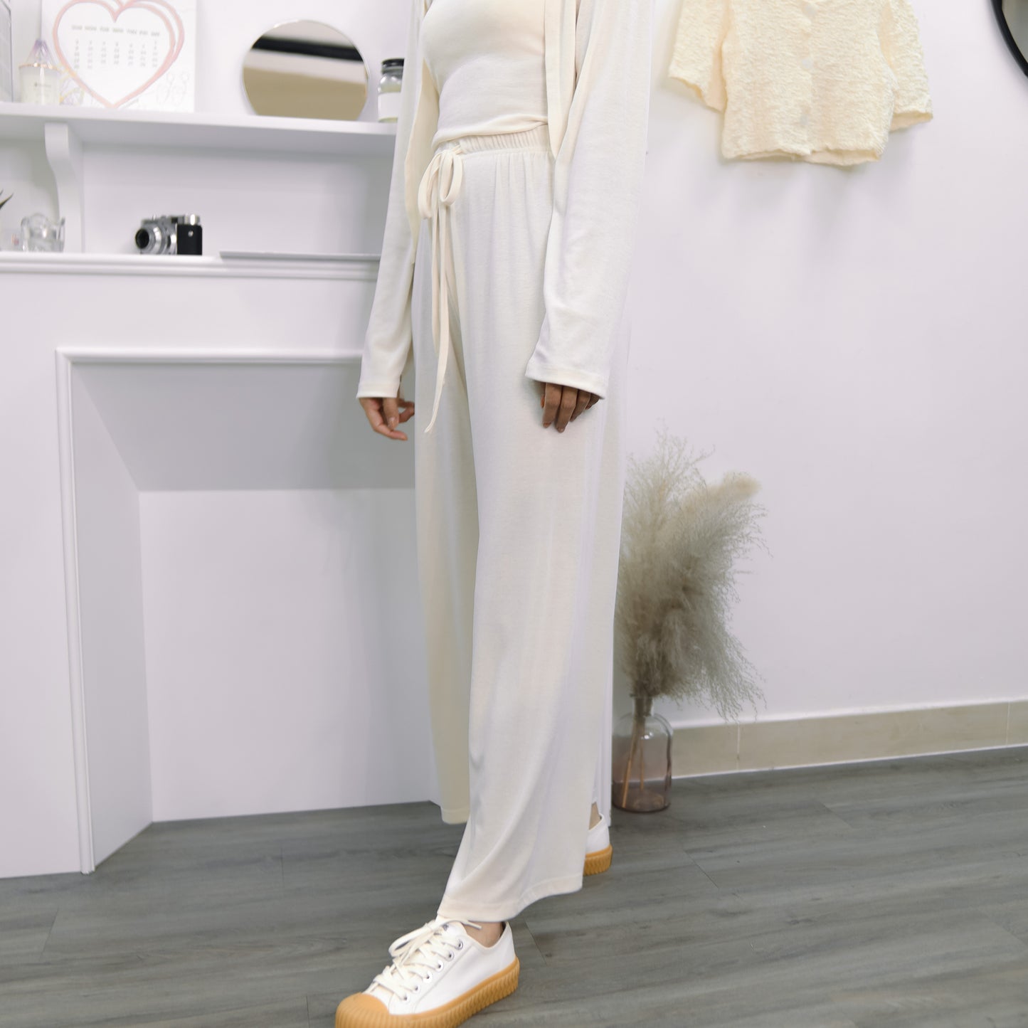 T554 CLOUD DAY SET