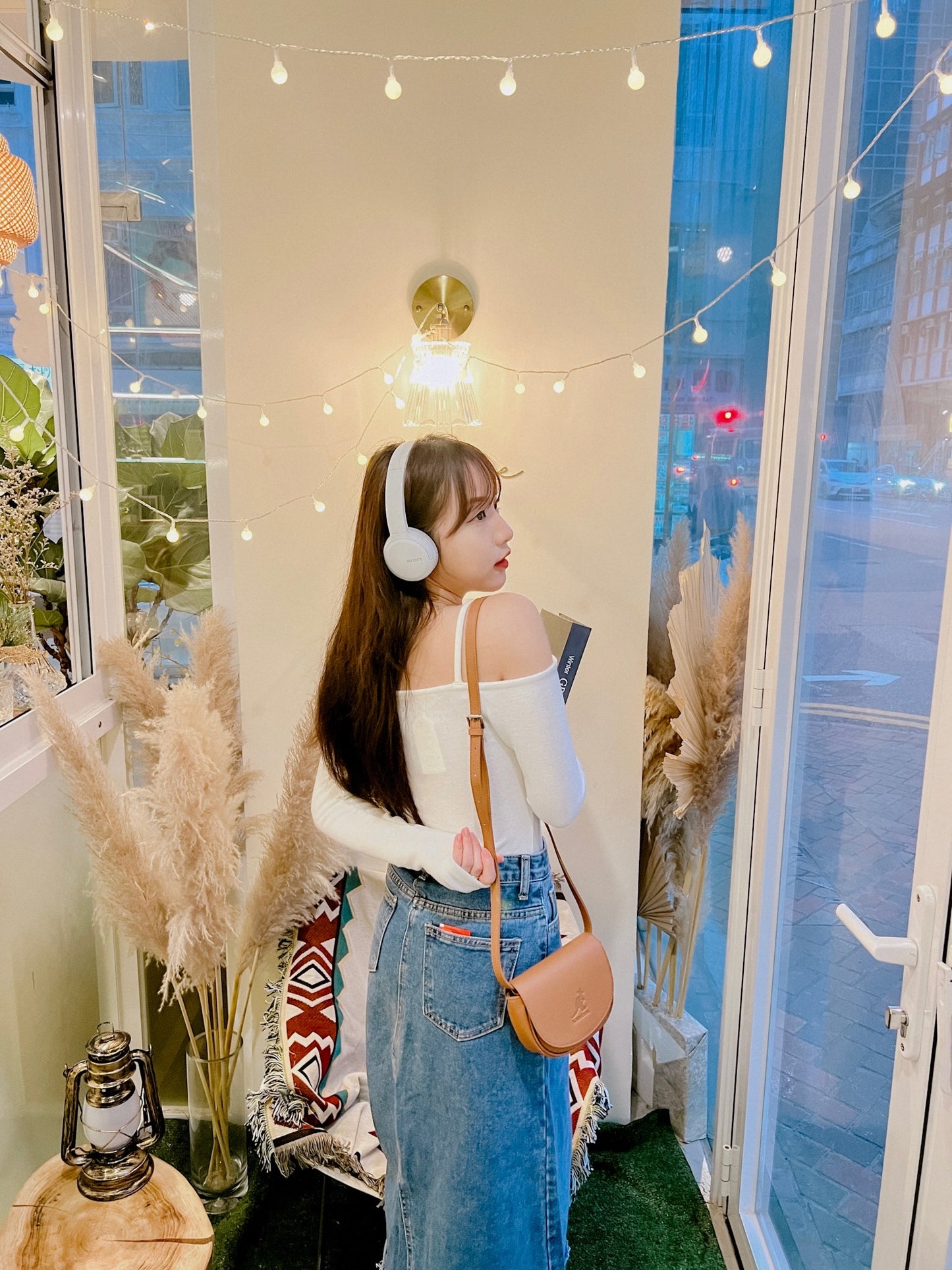 T889 COLLAR TOP