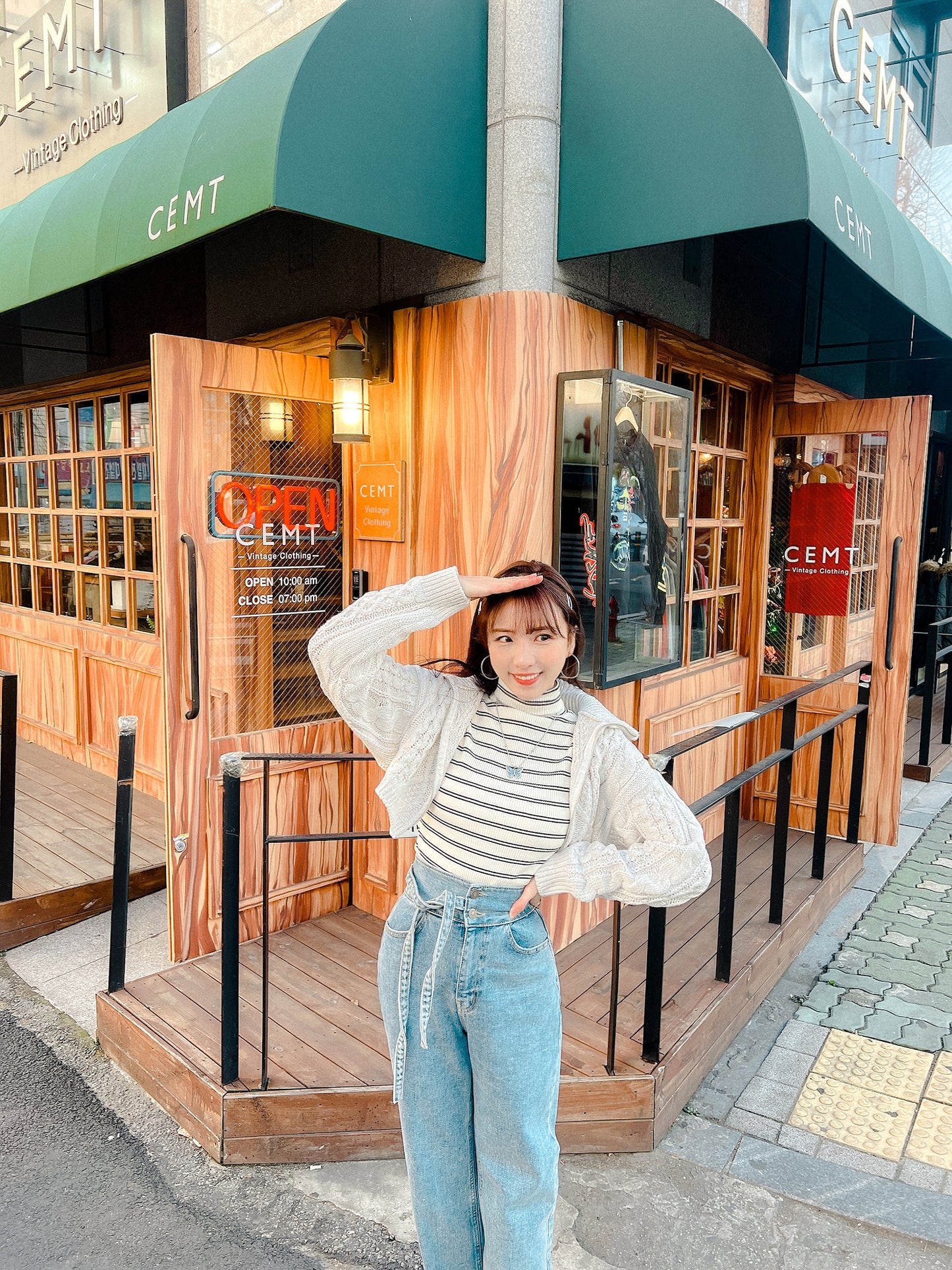 J274 CORDIS JEANS