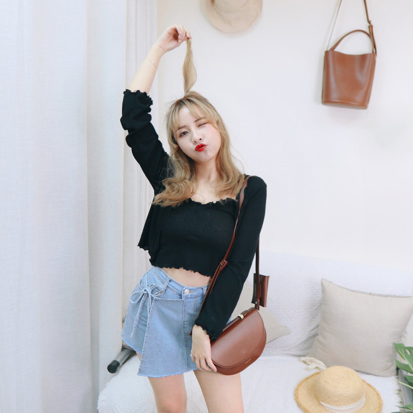 #J039 LOOKS LIKE A SKIRT DENIM SHORT