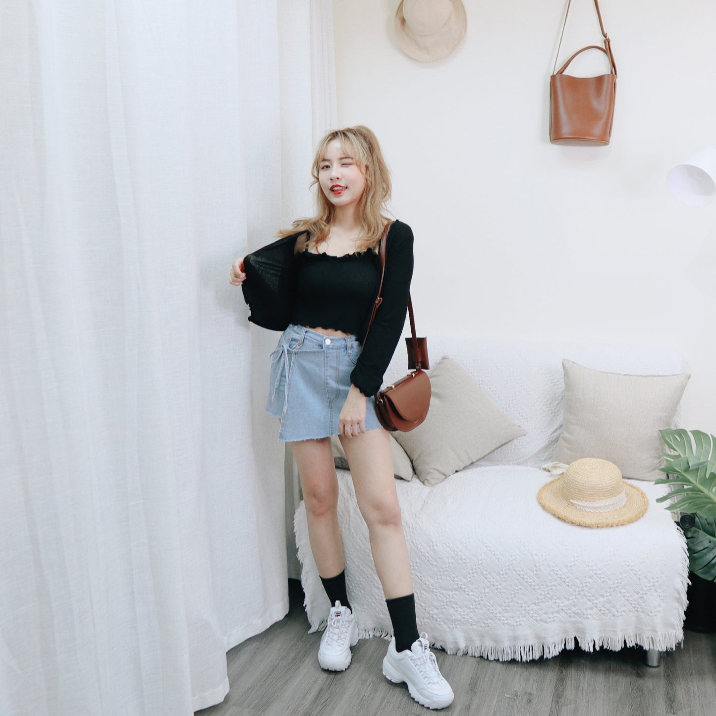 #J039 LOOKS LIKE A SKIRT DENIM SHORT