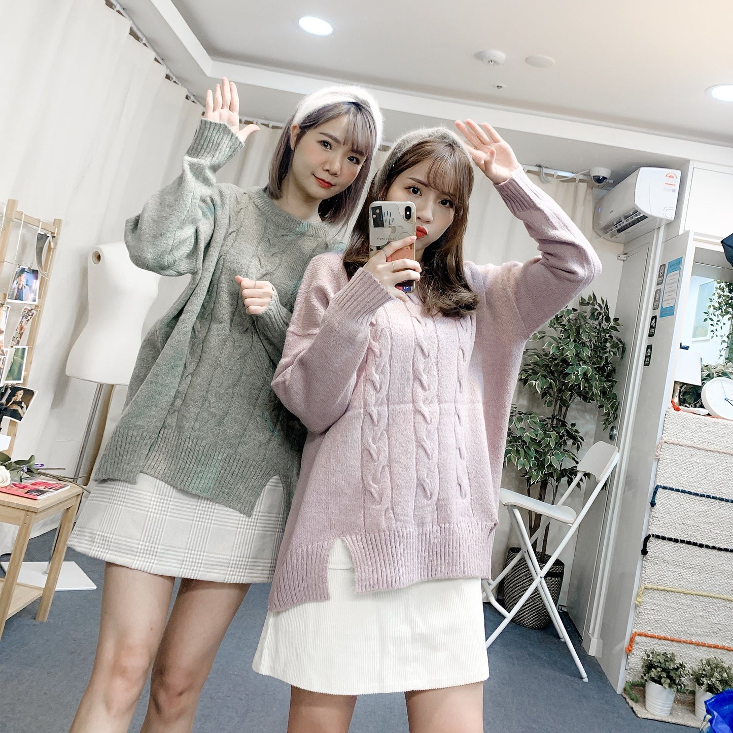#T193 LAVENDER LOVE SWEATER - Letta A