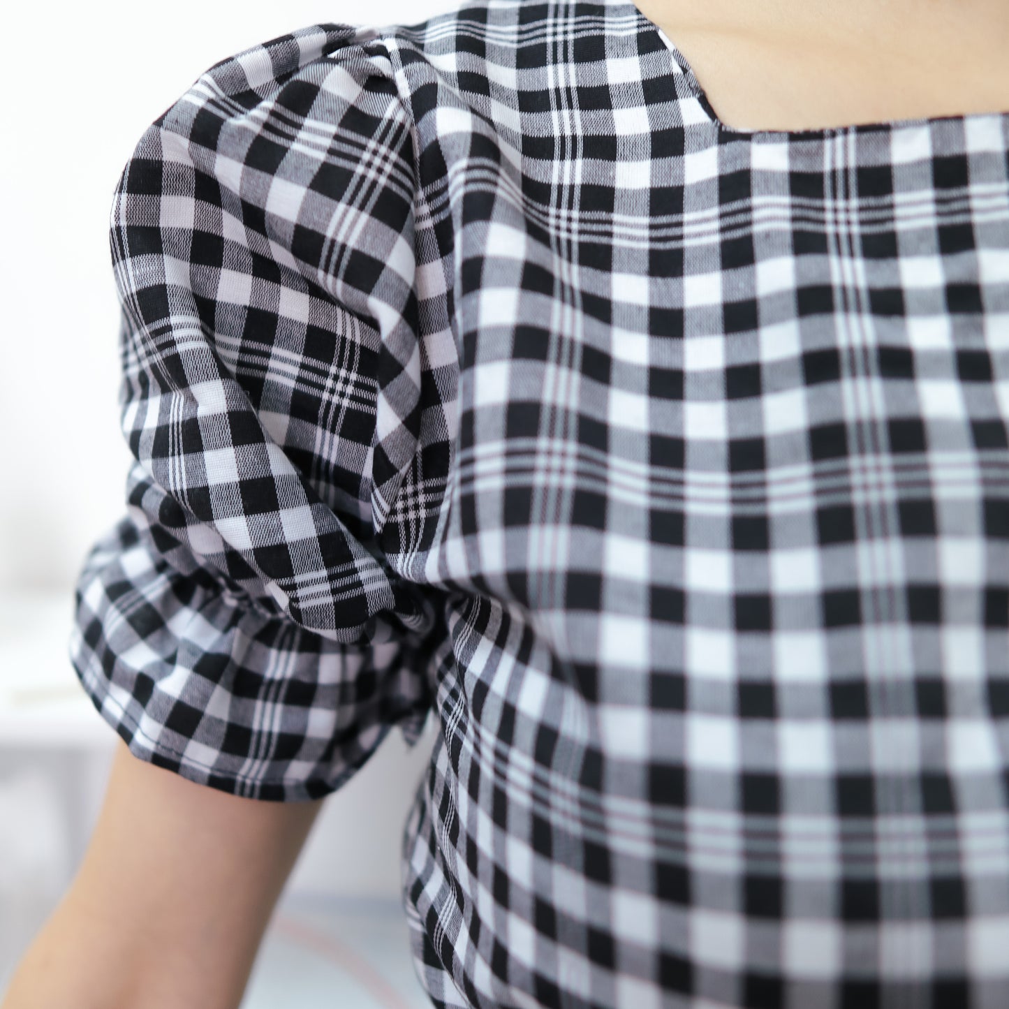 T544 REDDISH CHECK TOP