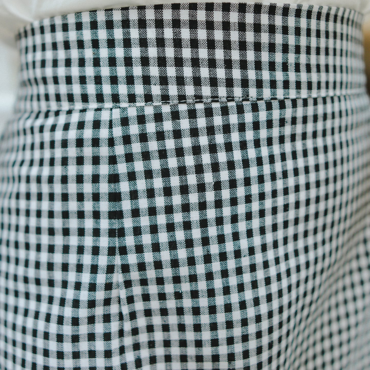 B176 SEE ME CHECKED SKIRT