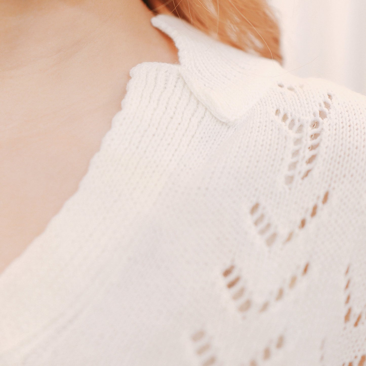 #T217 FLOWERY KNIT TOP - Letta A