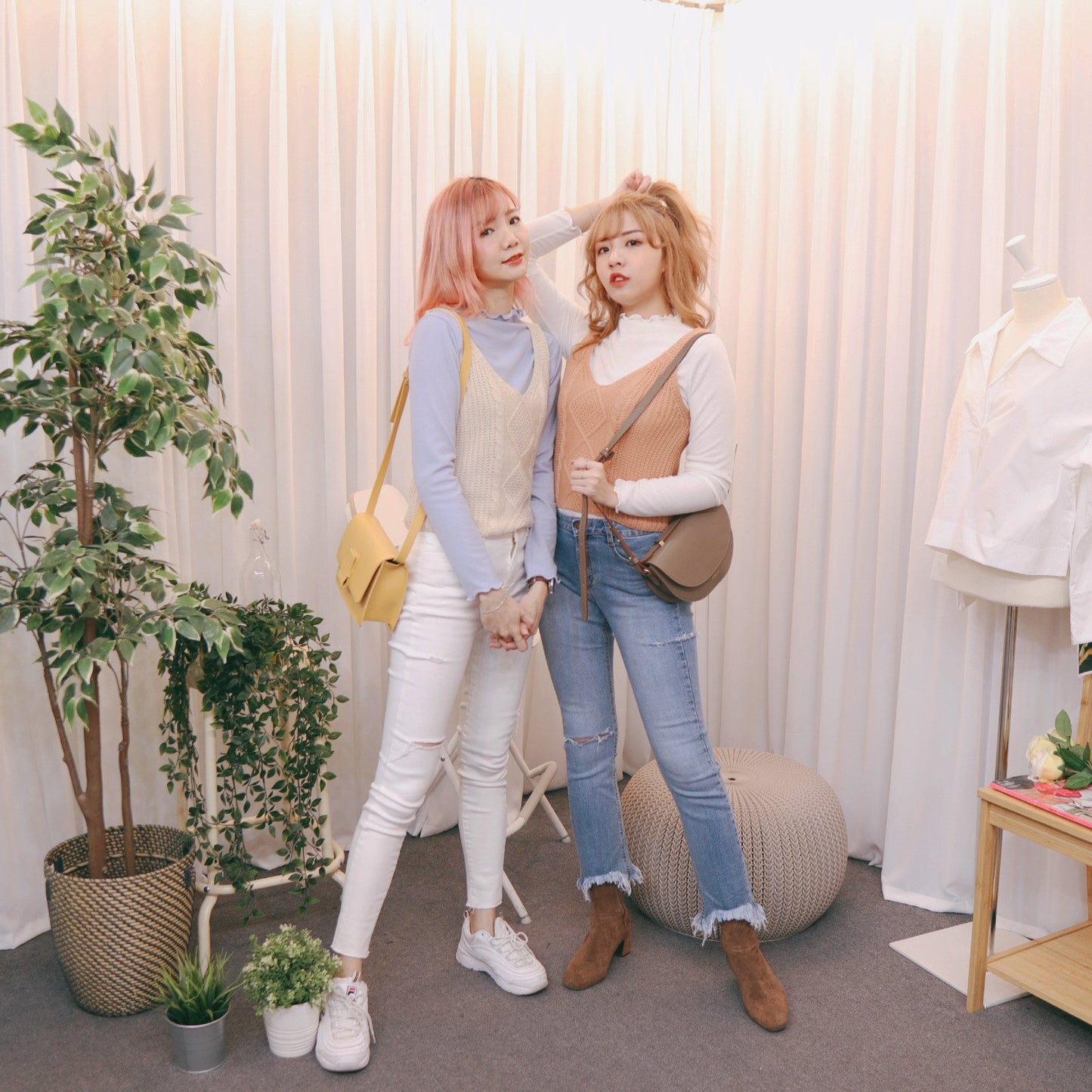 #T222 BABY BLUE TOP - Letta A