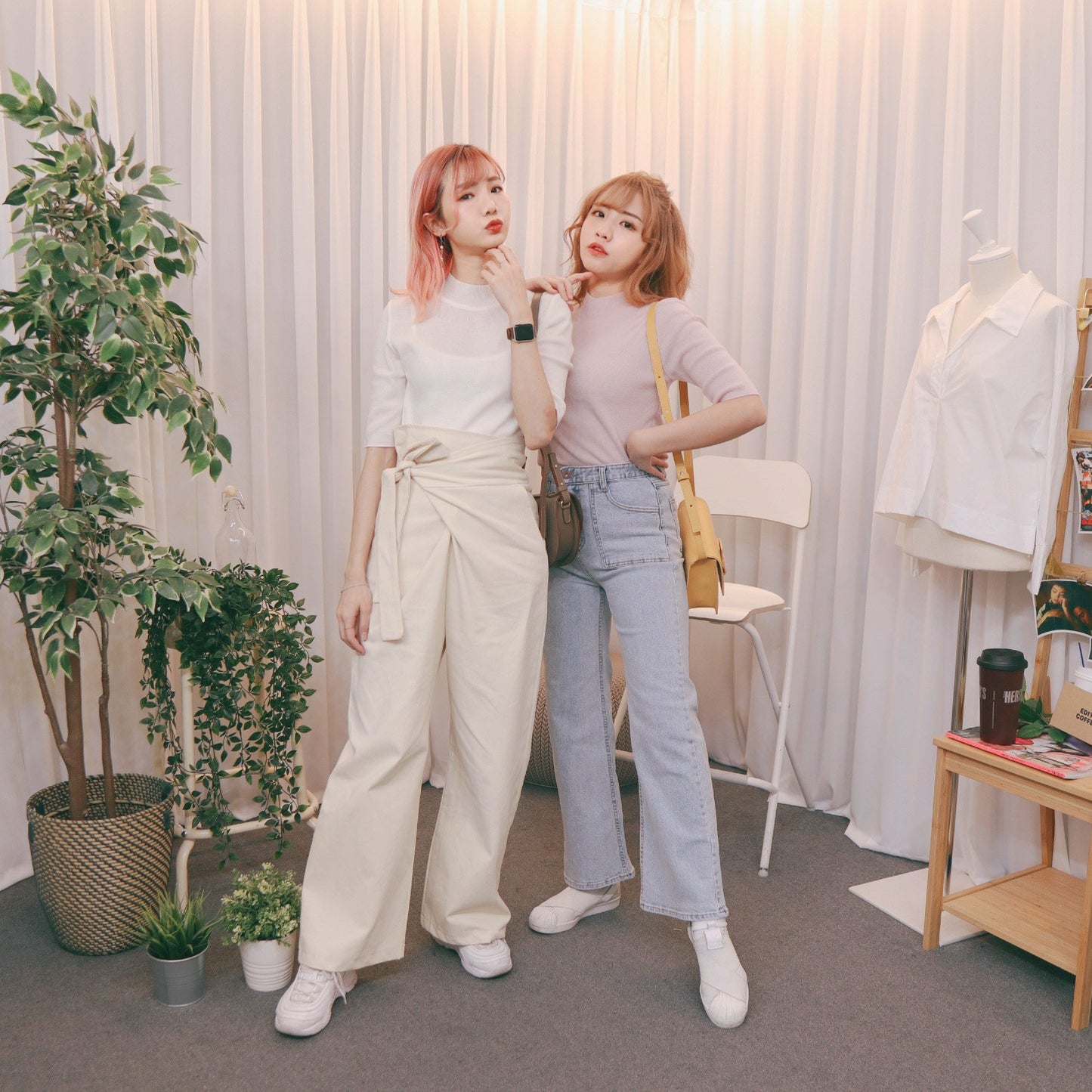 #T221 KOREAN GIRL KNIT TOP - Letta A