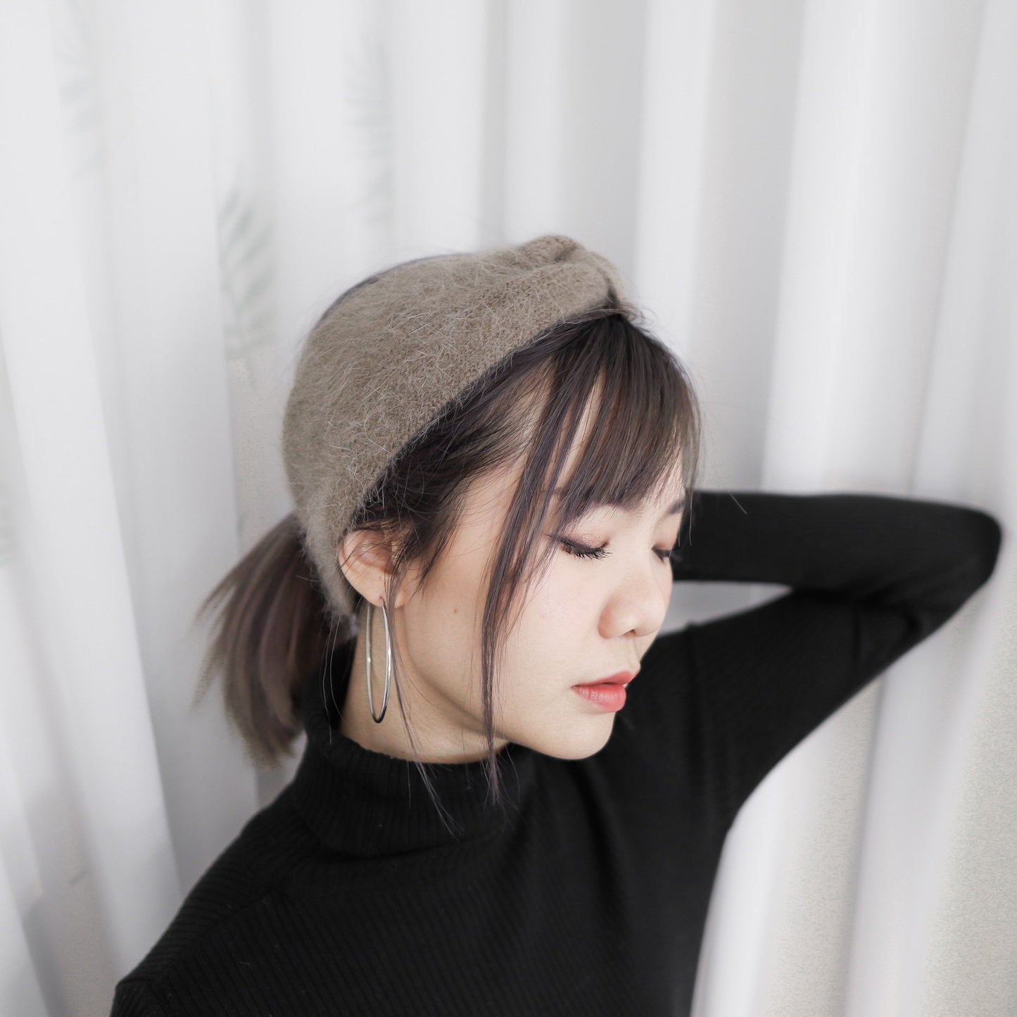 #A017 WINTER LOVE HAIRBAND - Letta A