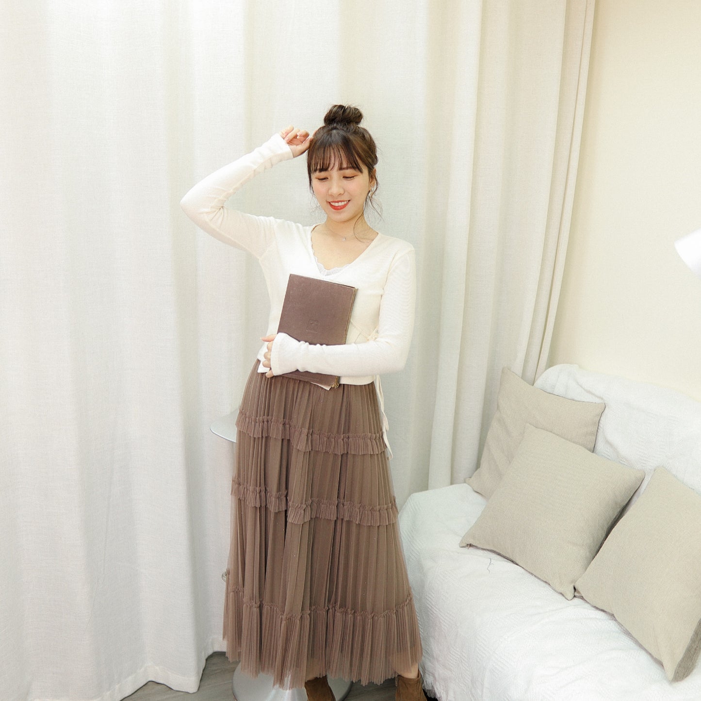 T452 QUEENIE TOP