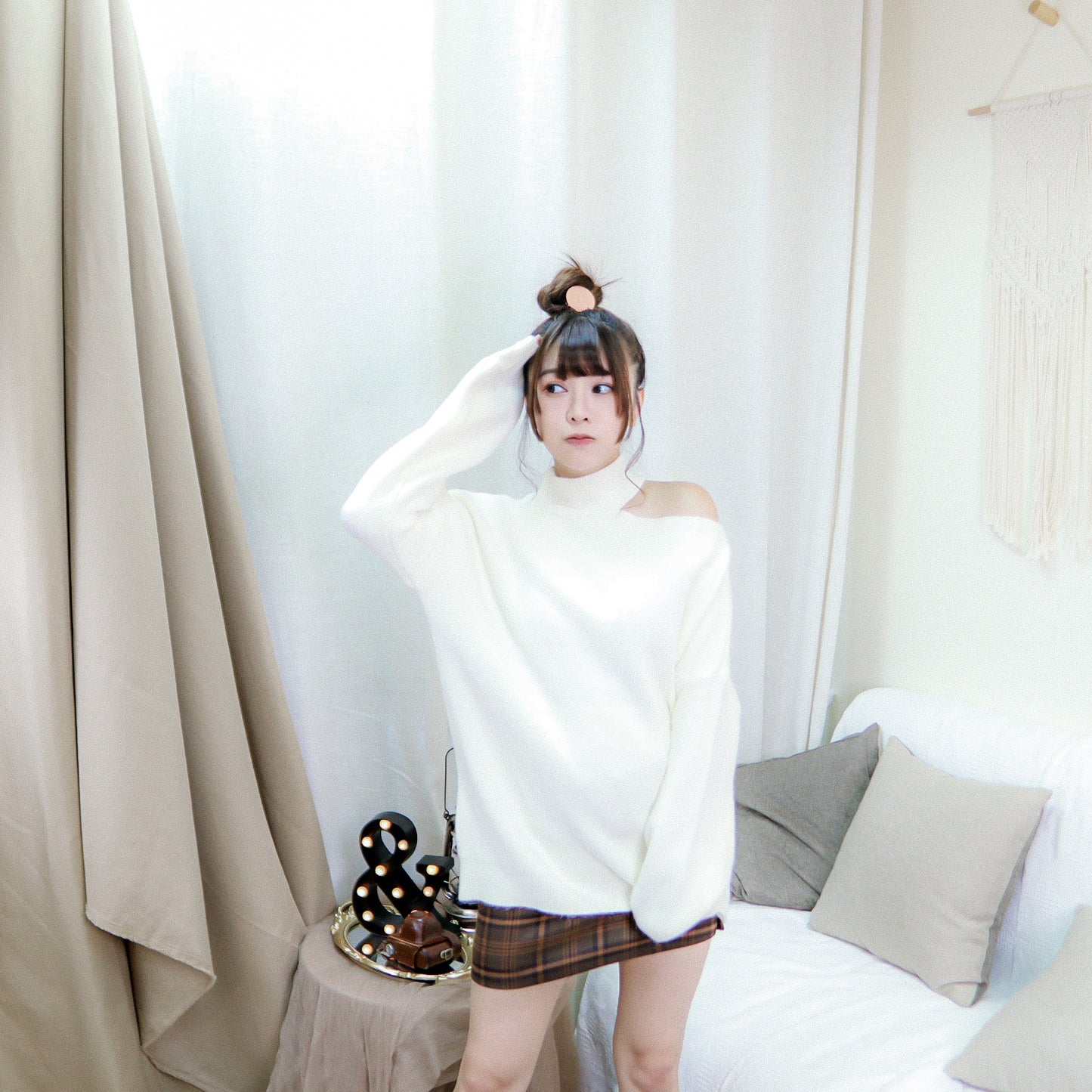 T396 DATING SWEATER