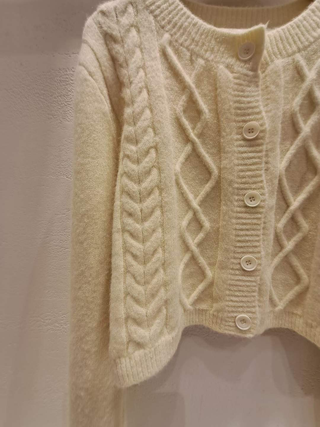 C072 ROCKET CARDIGAN