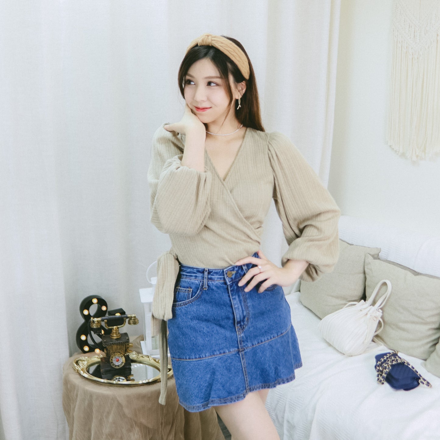 B131 COME AROUND DENIM SKIRT