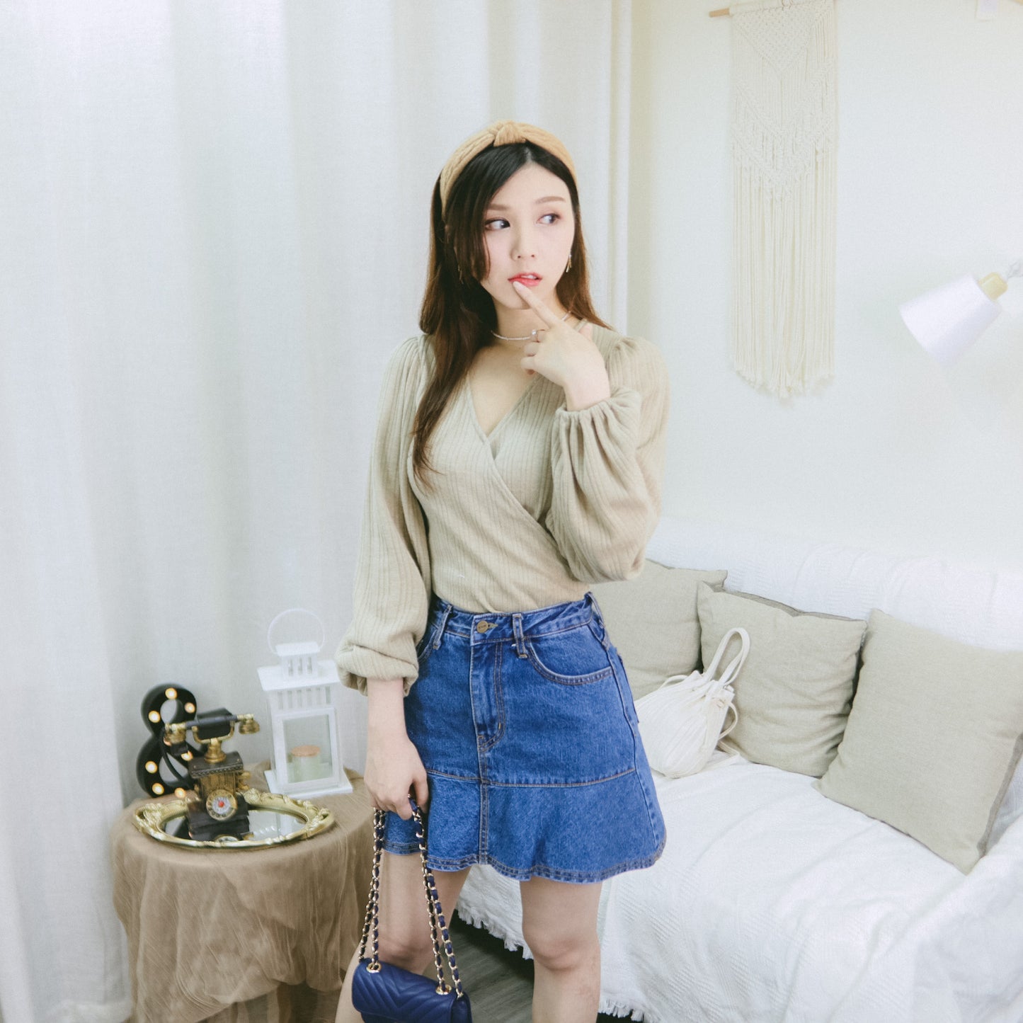 B131 COME AROUND DENIM SKIRT
