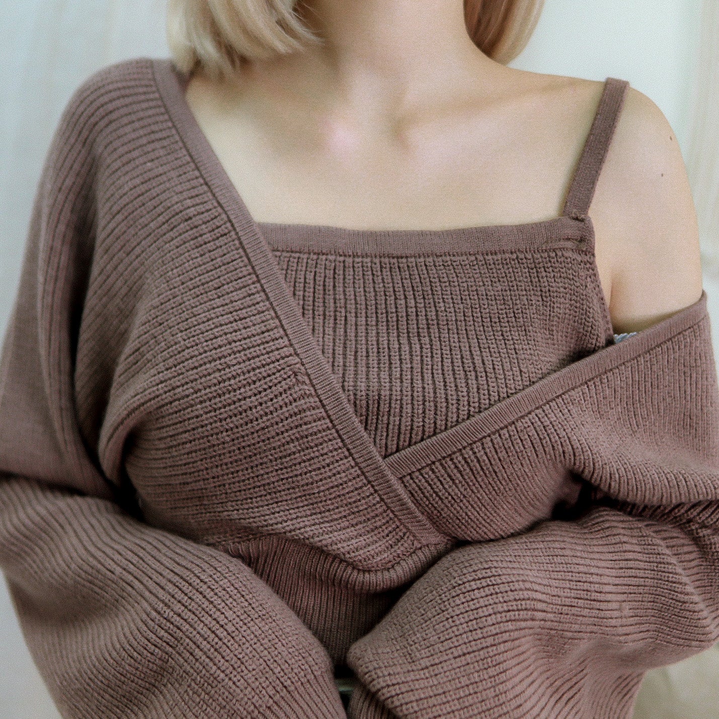 T404 AMAZING KNIT TOP
