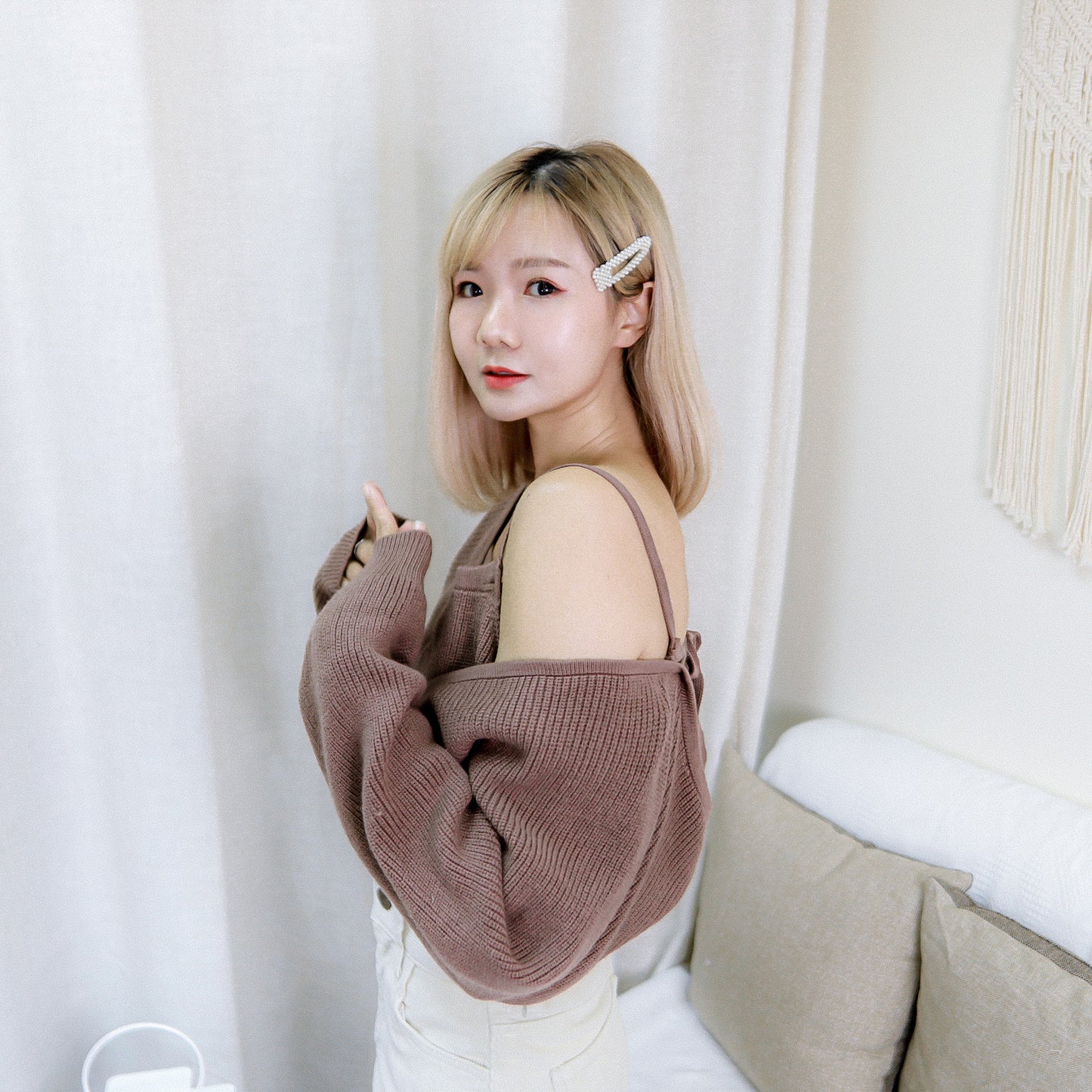 T404 AMAZING KNIT TOP