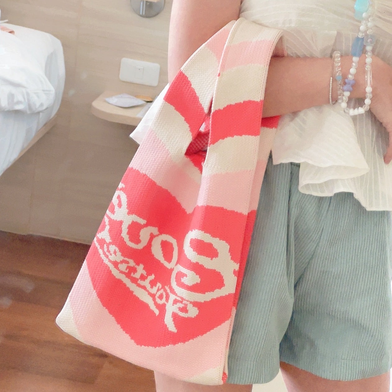 TH049 HEART ATTACK KNIT BAG
