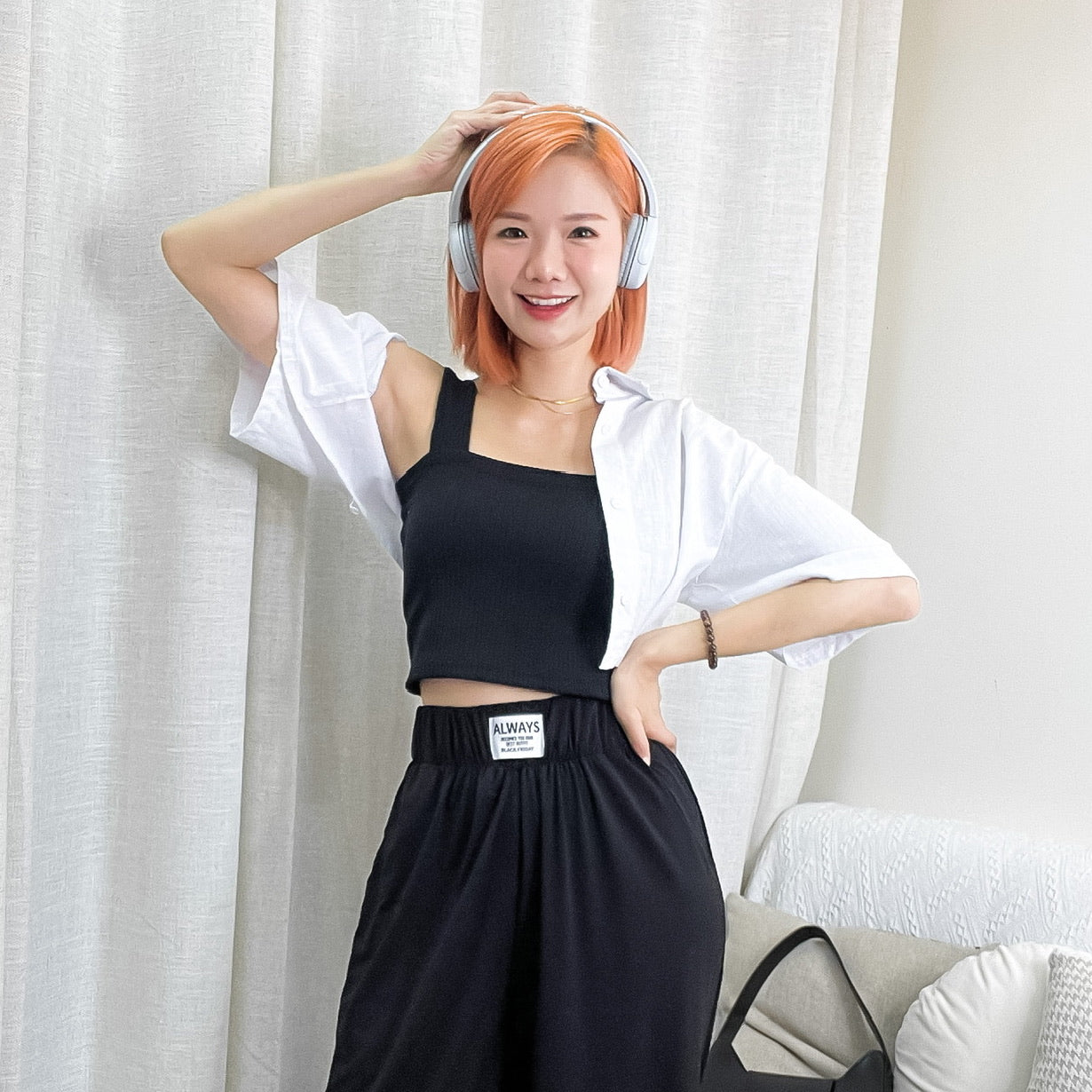 T821 HELLO TOP