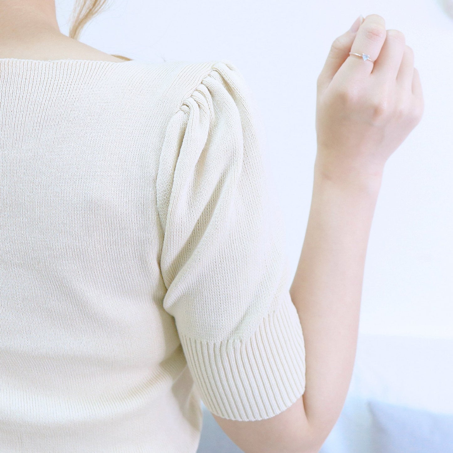 #T267 HAPPY KNIT TOP - Letta A