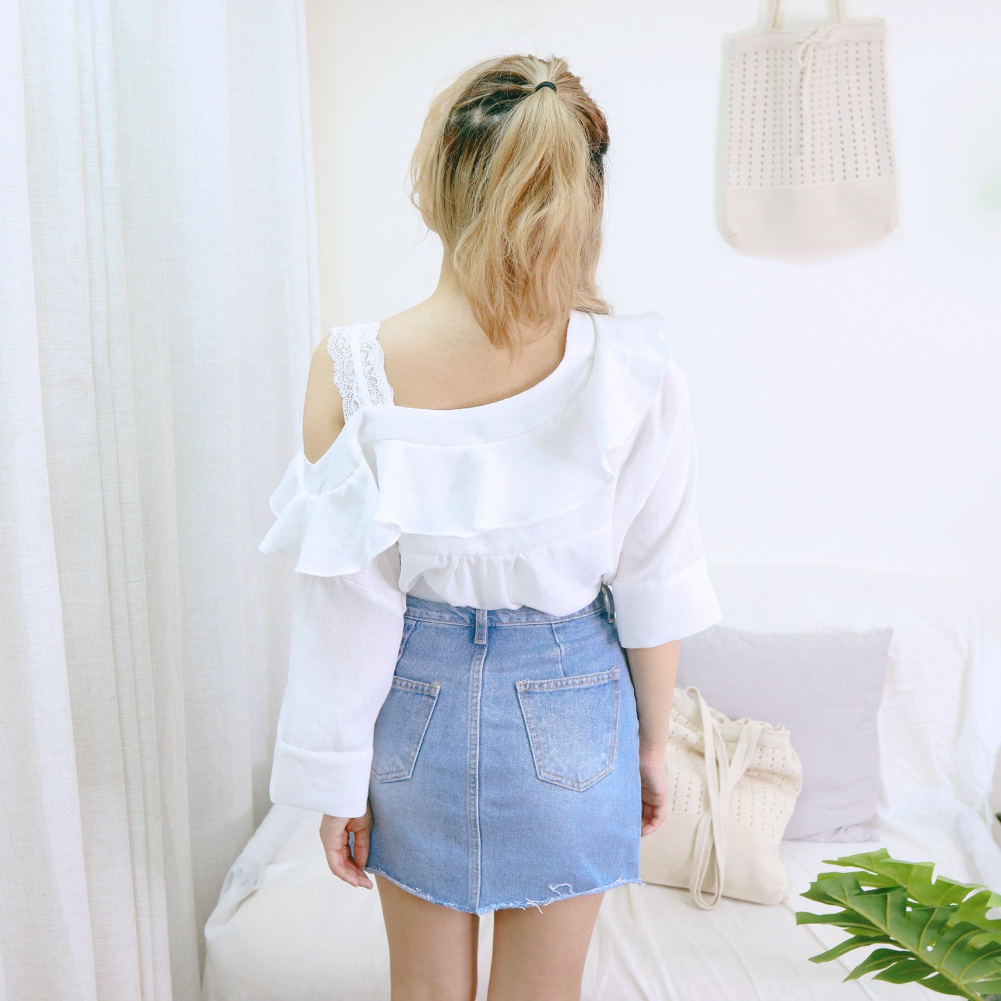 #T271 IN LOVE AGAIN TOP - Letta A