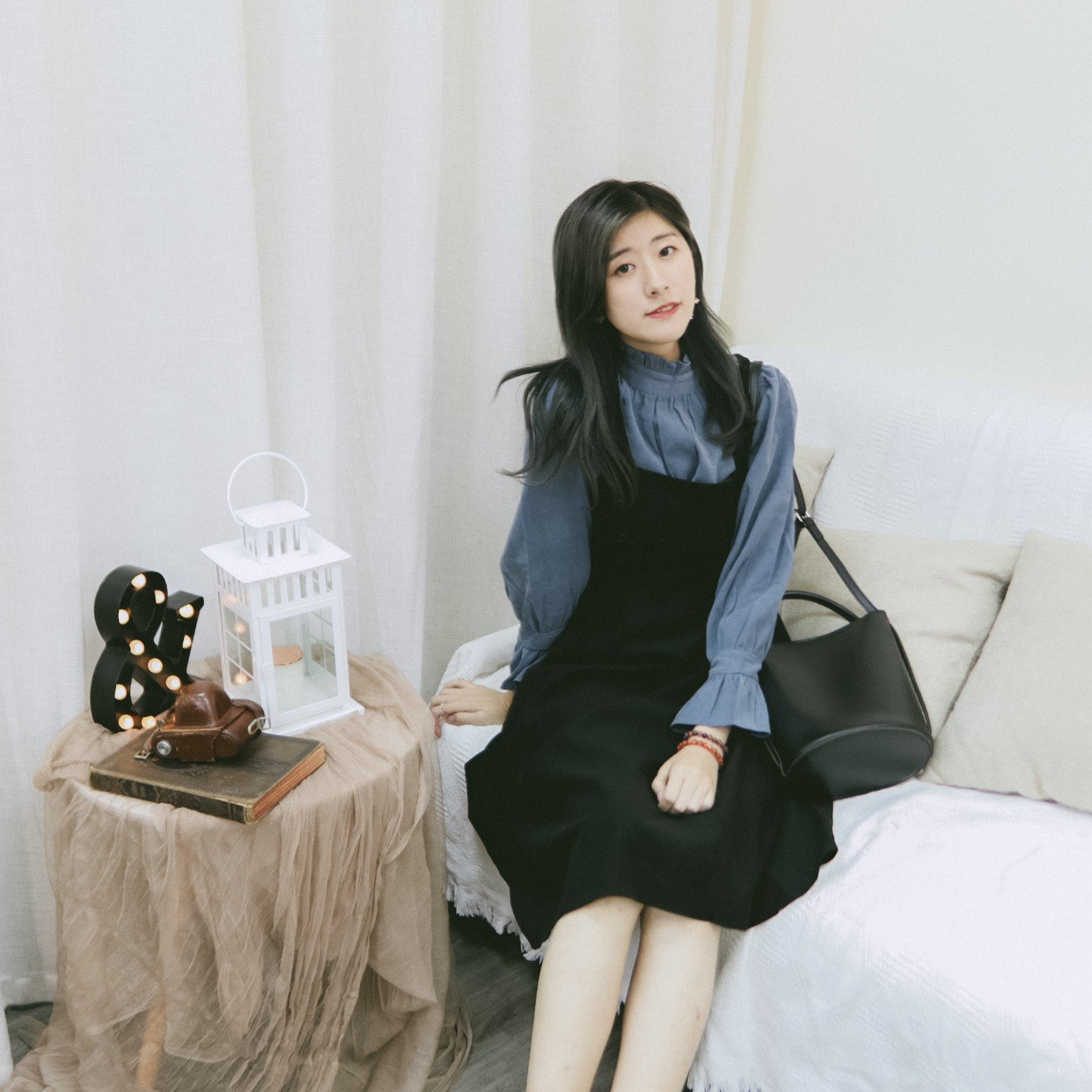 T410 BLUE MONDAY BLOUSE