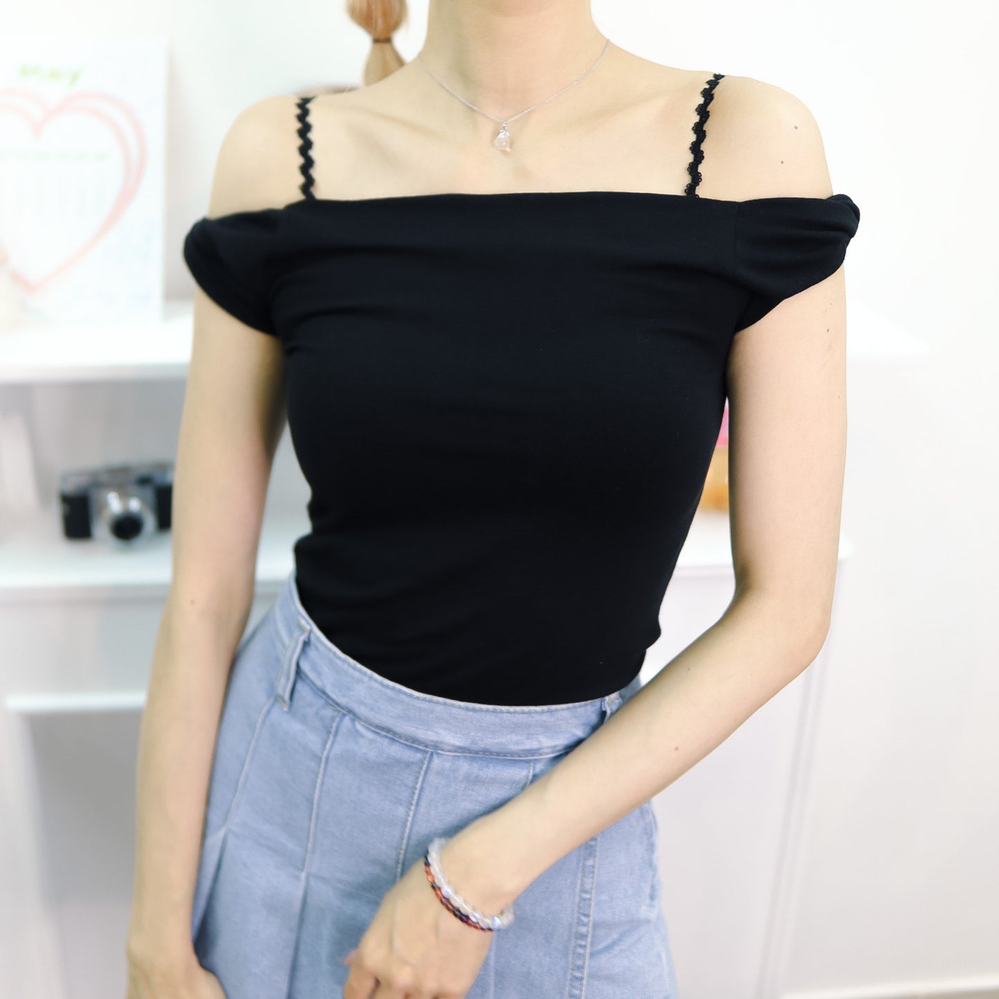 T536 SENSES TOP